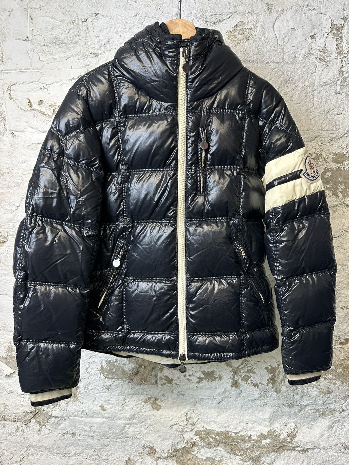 image of Moncler Black Down Puffer Jacket Coat Size 1, Men's