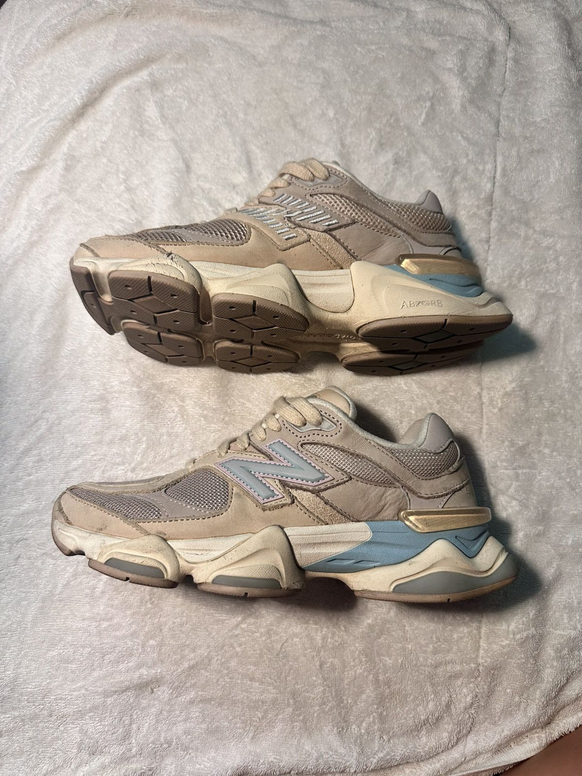 New Balance New Balance 9060 ‘ivory’ 2022 Size US 8.5 / IT 38.5 - 8 Thumbnail