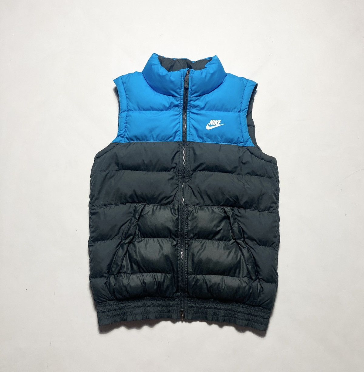 Y2K Nike deals Puffer Vest