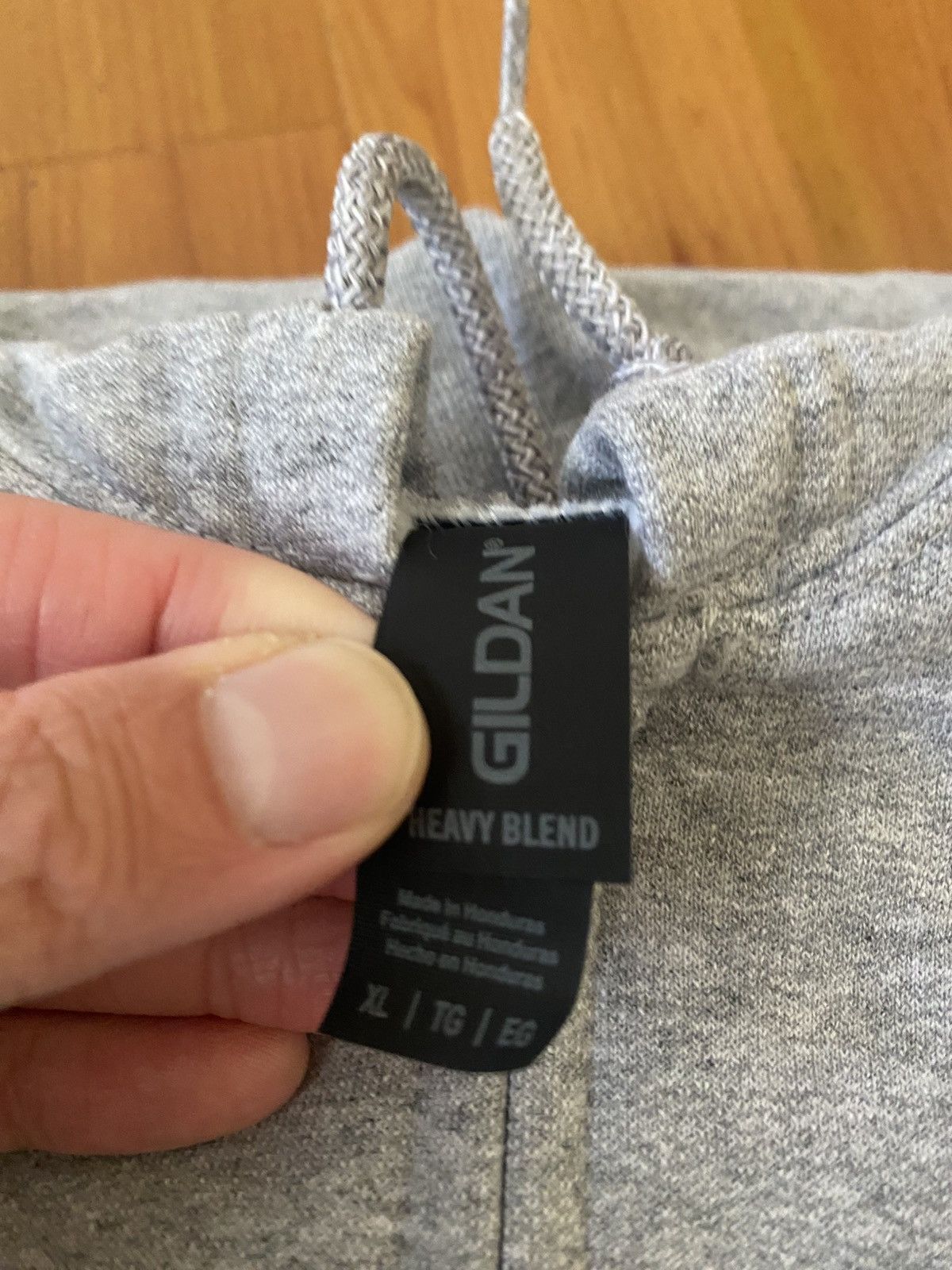 Other Yoshitomo Nara LA Fire Aid Tee Size US XL / EU 56 / 4 - 2 Thumbnail
