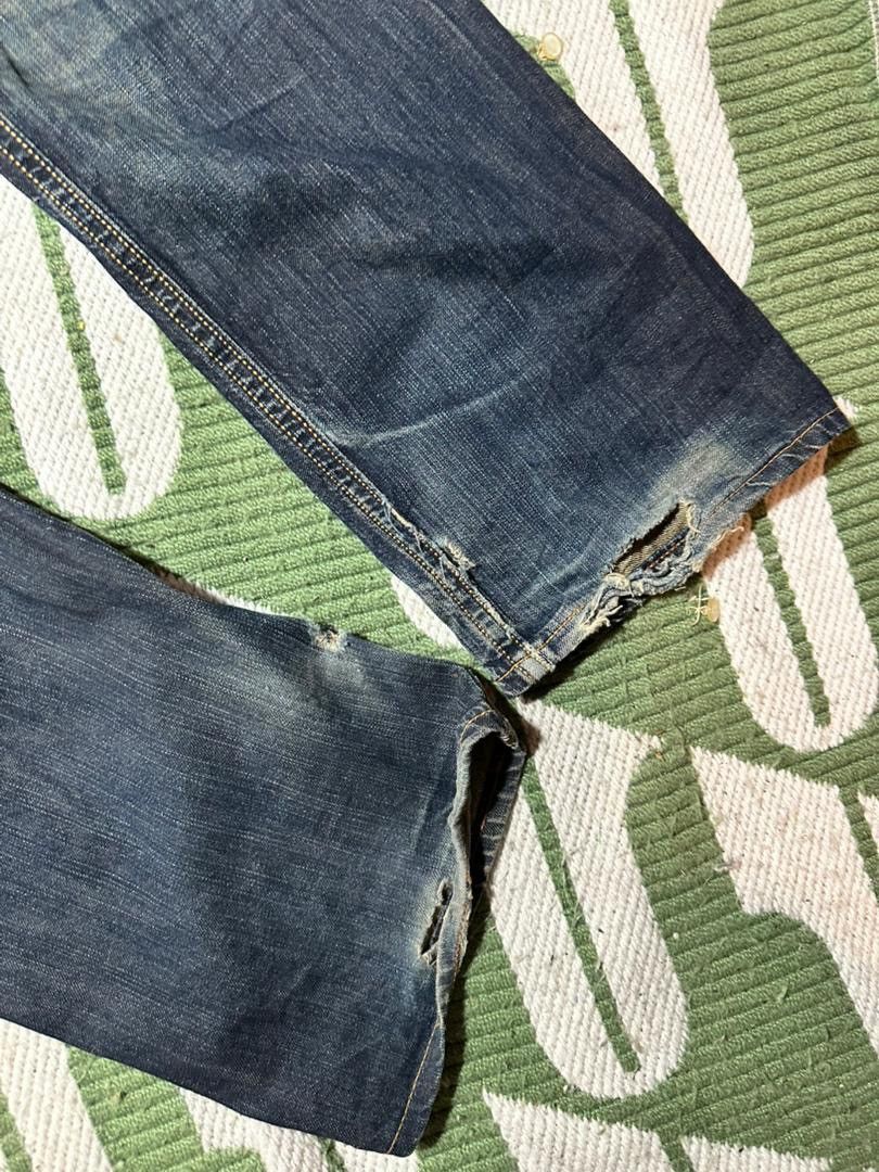 Edwin EDWIN Vintage Eclusive Flare Disyressed Jeans Size US 34 / EU 50 - 6 Thumbnail