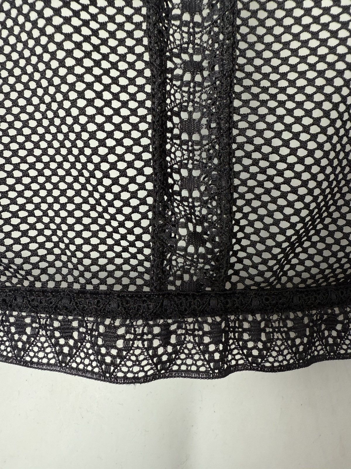 Victoria's Secret Victoria's Secret Fishnets Crop Top Size L / US 10 / IT 46 - 7 Thumbnail