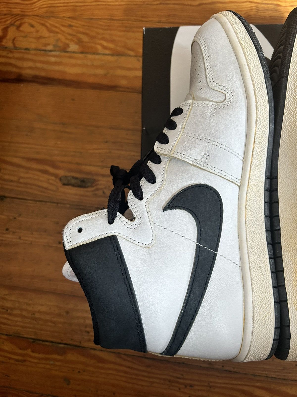 A Ma Maniere × Jordan Brand × Nike Nike Jordan A Ma Maniere Air Ship PE SP White/Black 10.5 Size US 10.5 / EU 43-44 - 2 Thumbnail