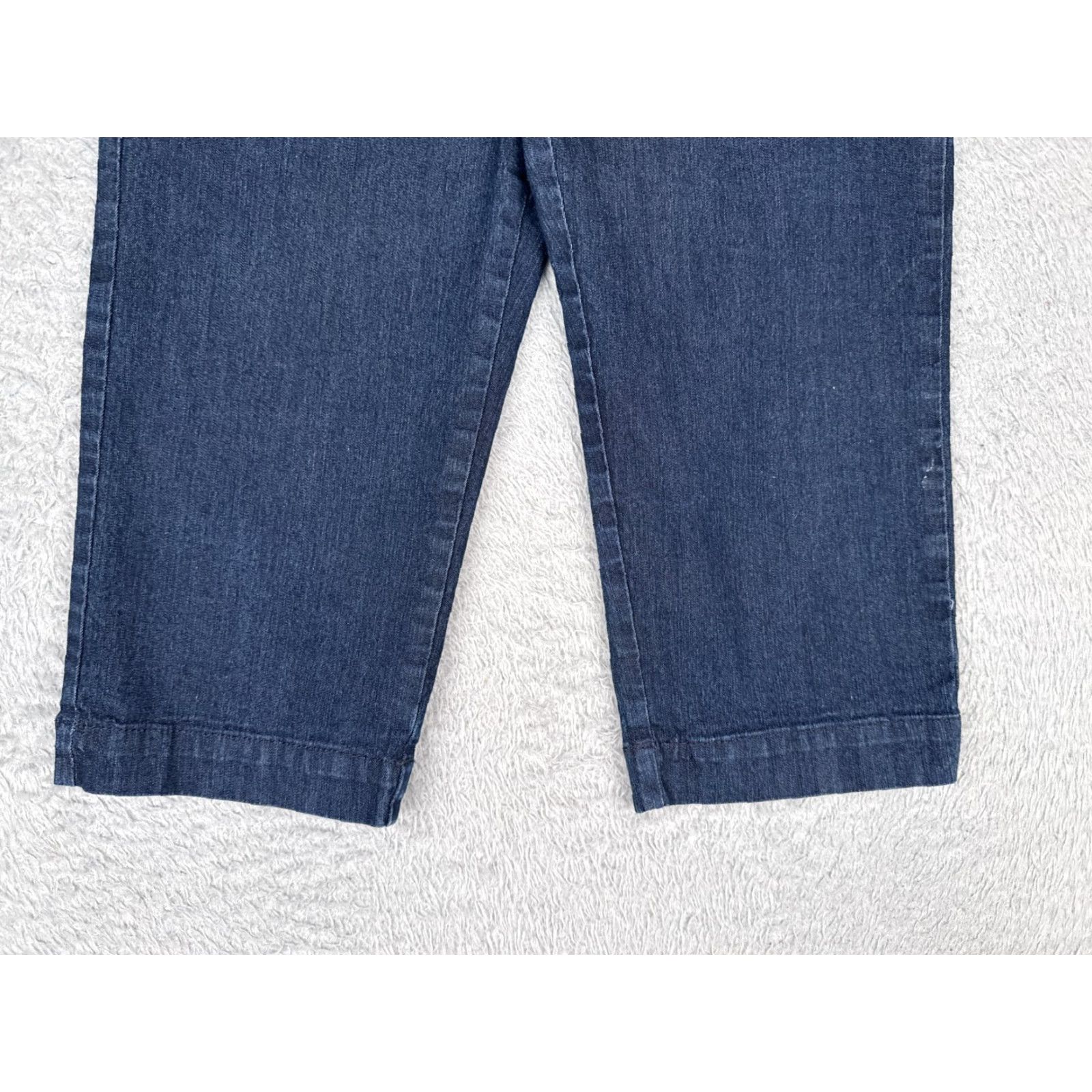 Vintage St Johns Bay Jeans Womens Capri Denim Blue 2 26x18 Regular Mid Rise 18 In Inseam 5-Pocket Size 26" / US 2 / IT 38 - 2 Thumbnail