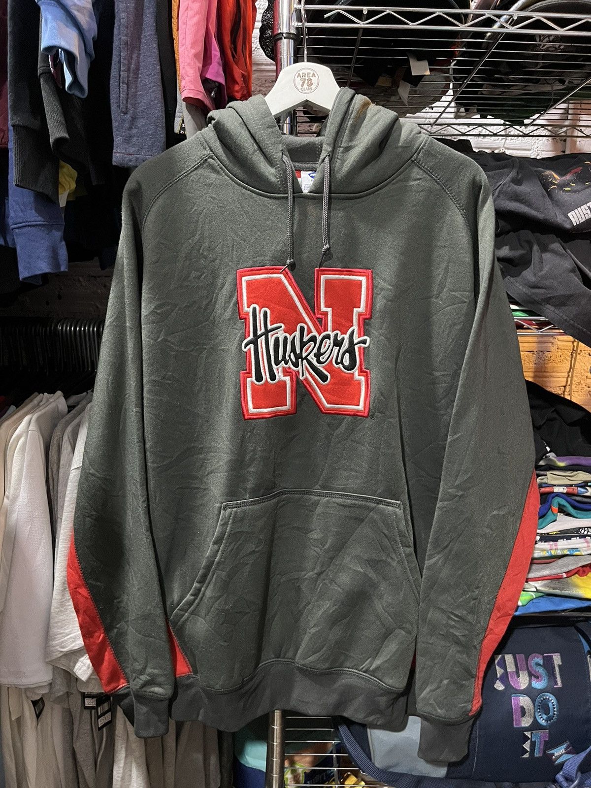 NCAA Nebraska Huskers Football Hoodie Logo 00s Size US L / EU 52-54 / 3 - 1 Thumbnail