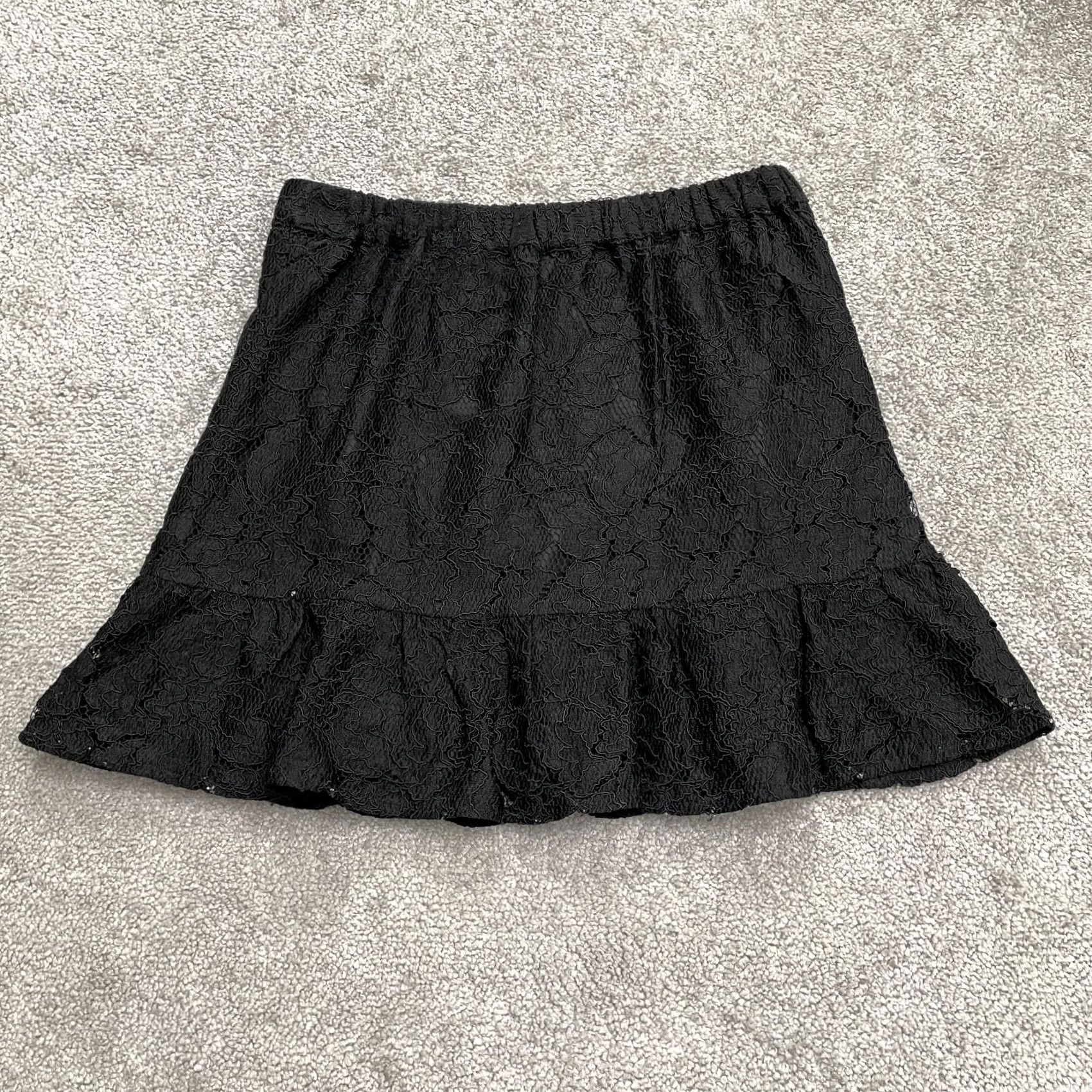 J.Crew VINTAGE? No, skip. J. Crew Lace A-Line Mini Skirt Womens 0 Solid Black Elastic Waist Lined Casual Size 25" / US 0 / IT 36 - 2 Thumbnail