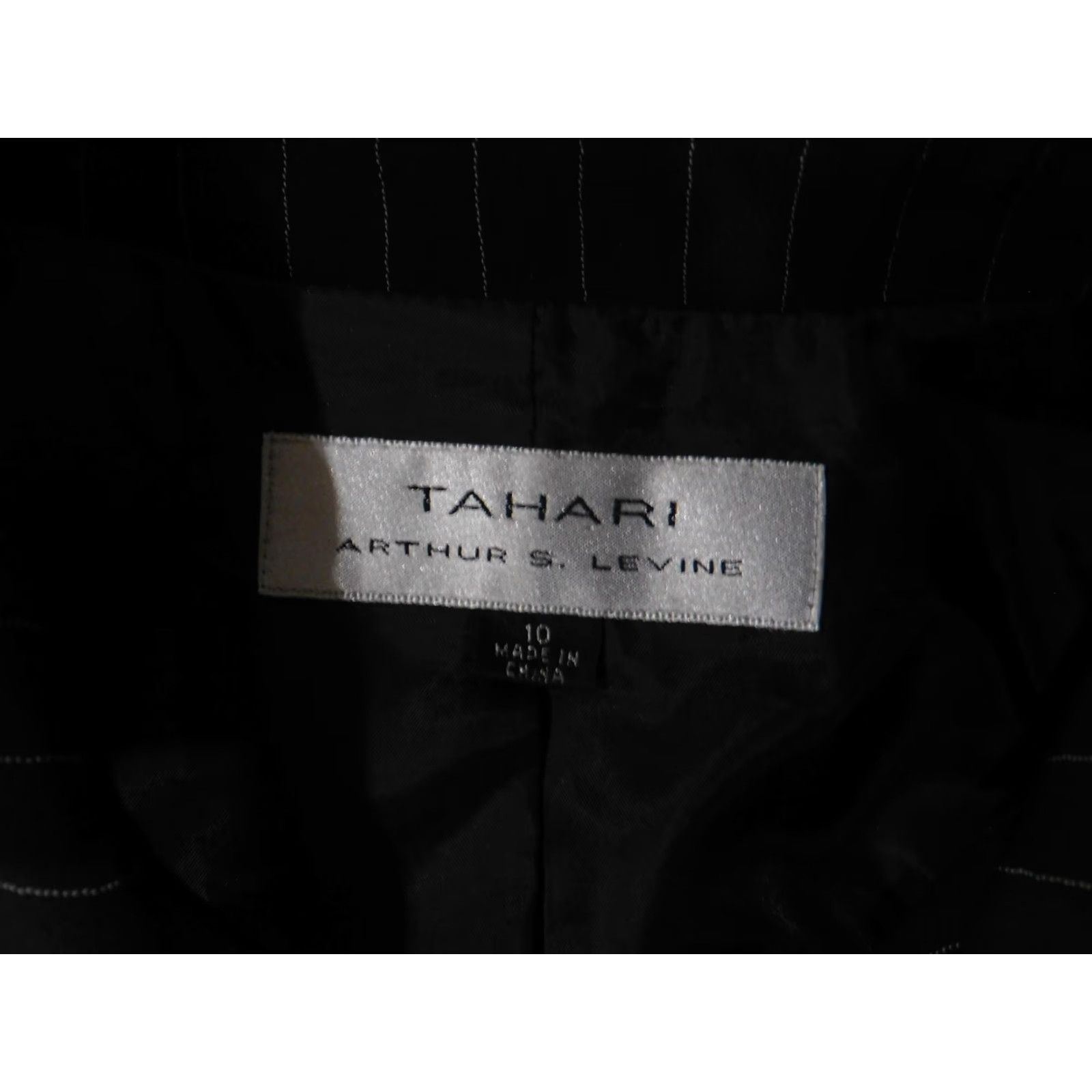 Vintage Tahari Arthur S. Levine Blazer Womens 10 Black Pinstripe 3 Button Career Work Jacket/Coat Size L / US 10 / IT 46 - 6 Thumbnail