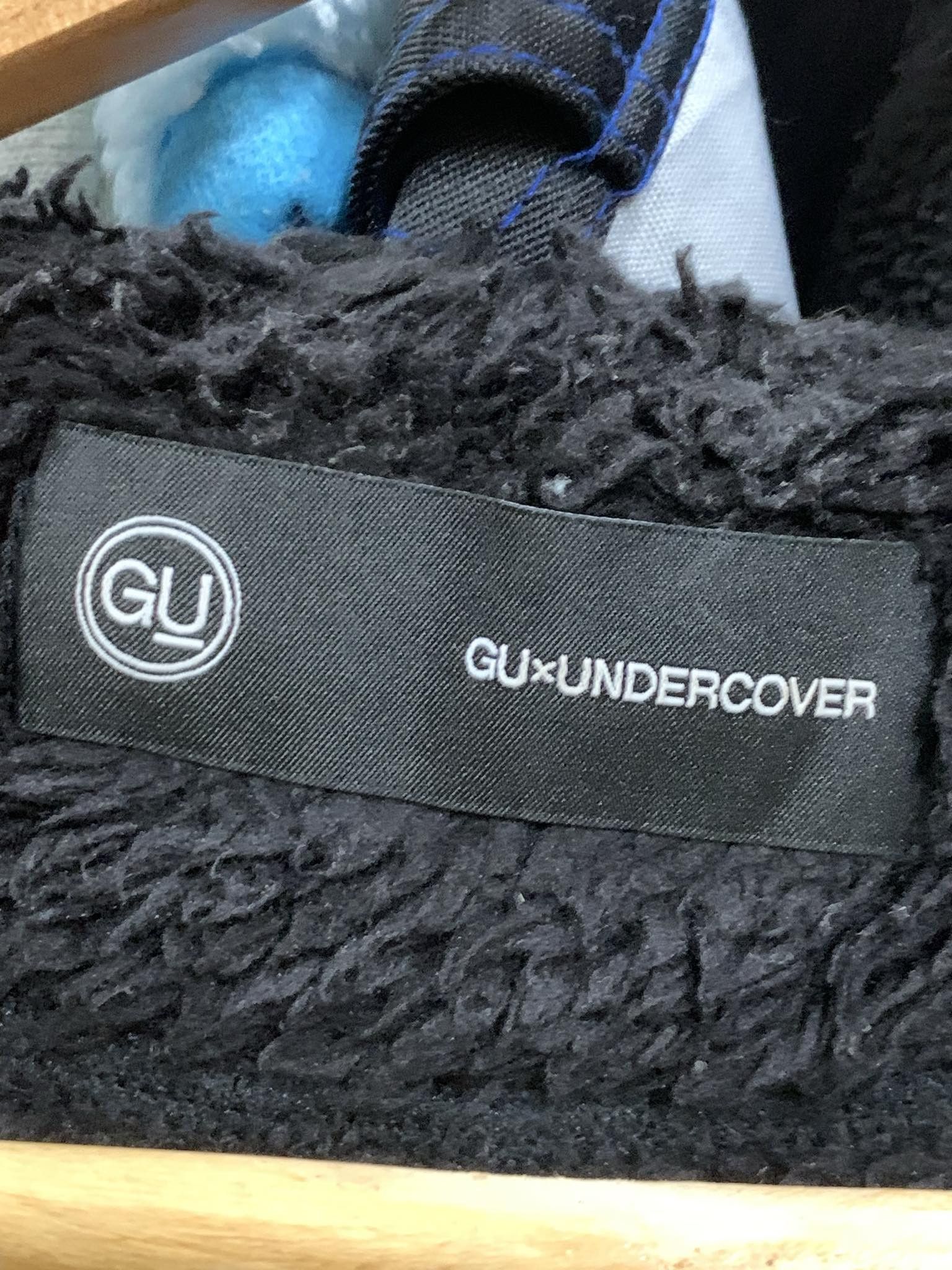 GU × Undercover Gu X undercover Jun Takahashi faux fur Fleece cardigan. Size US L / EU 52-54 / 3 - 5 Thumbnail