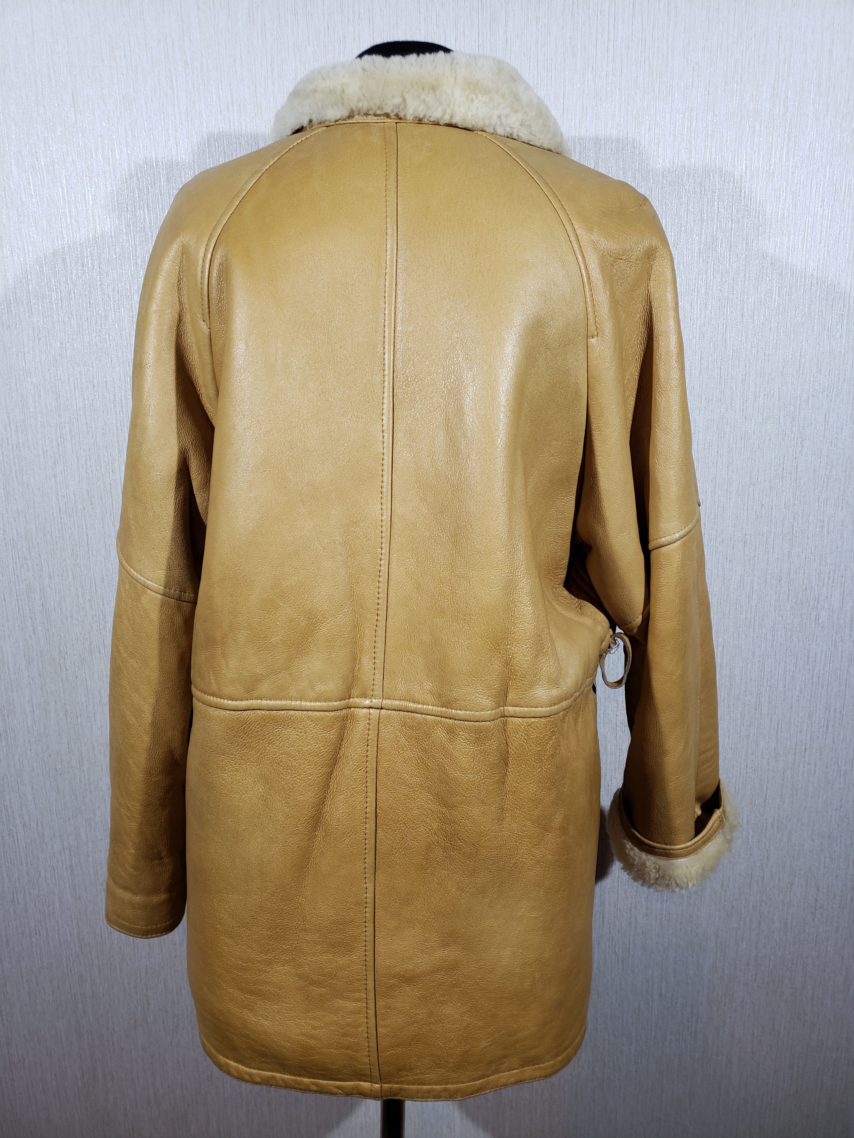 Other Stylish brown sheepskin coat with zipper and belt. Size XXL / US 16-18 / IT 52-54 - 5 Thumbnail