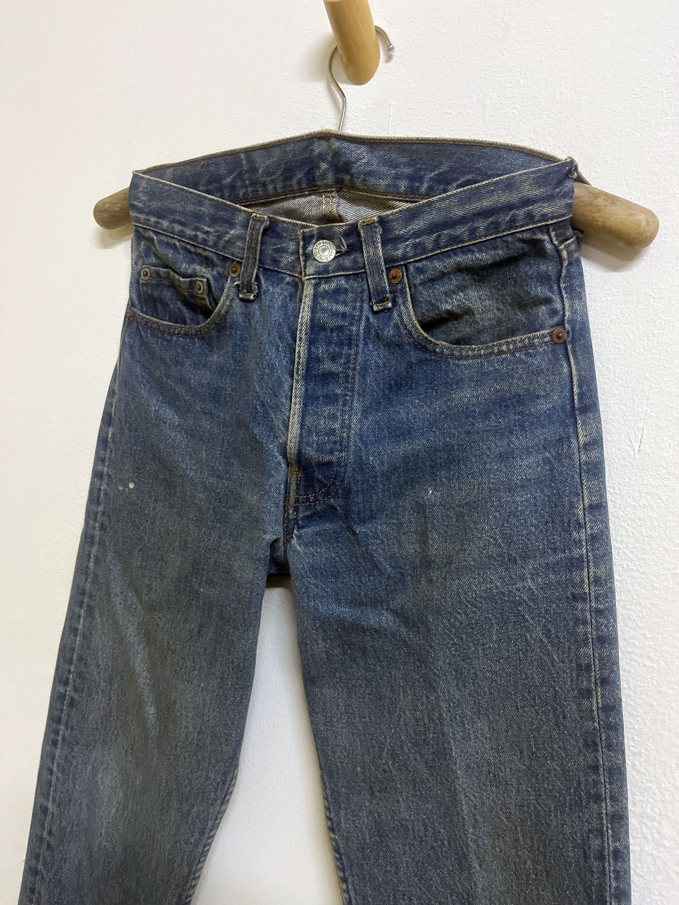 Levi's Vintage Clothing Vintage Levis 501 Made in Usa Size US 28 / EU 44 - 2 Thumbnail