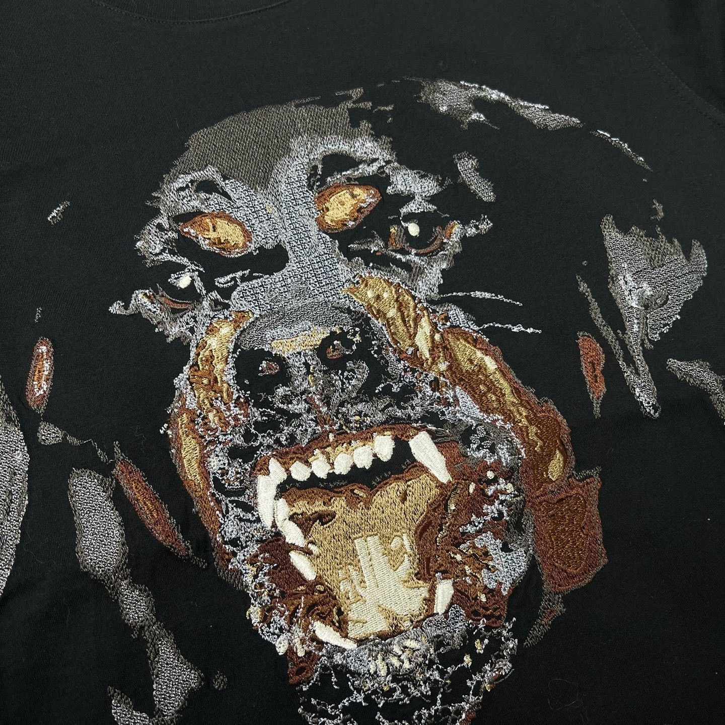 Givenchy Givenchy Short Sleeve T-shirt XL Size US XL / EU 56 / 4 - 5 Thumbnail