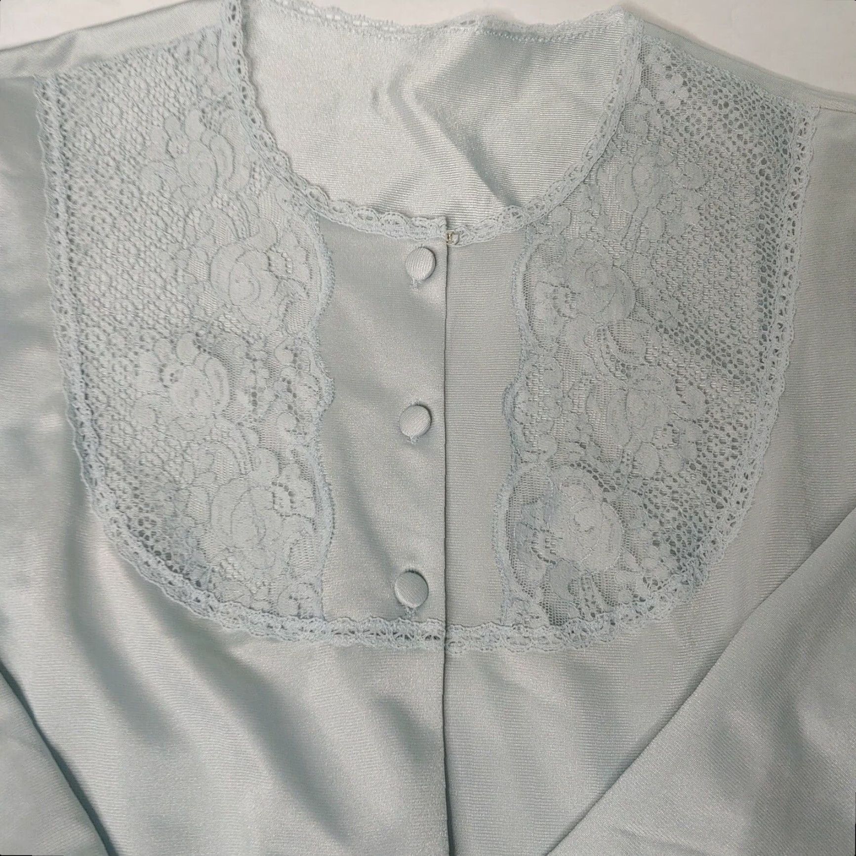 Vintage VINTAGE Vanity Fair Peignoir Set Robe Gown Blue Lace 34 1980s Eveningwear Shirt Women Mens? Size ONE SIZE - 7 Thumbnail