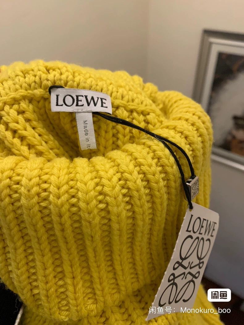 Loewe LOEWE A cardigan with a high collar Size M / US 6-8 / IT 42-44 - 2 Thumbnail