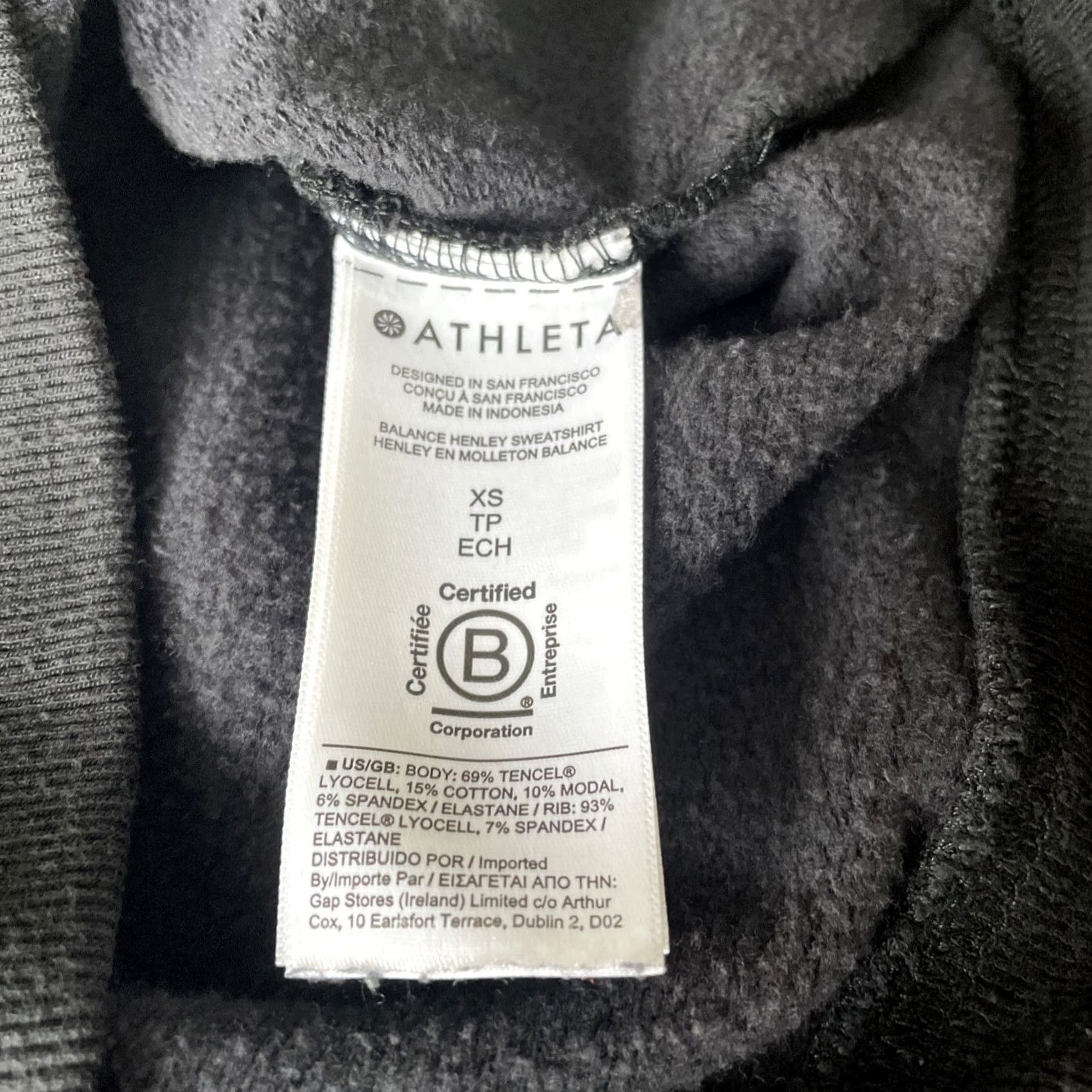 Athleta Athleta Sweatshirt Henley Women XS Black Relaxed Pullover Casual Outdoor Shirt IIxs Size XS / US 0-2 / IT 36-38 - 4 Thumbnail