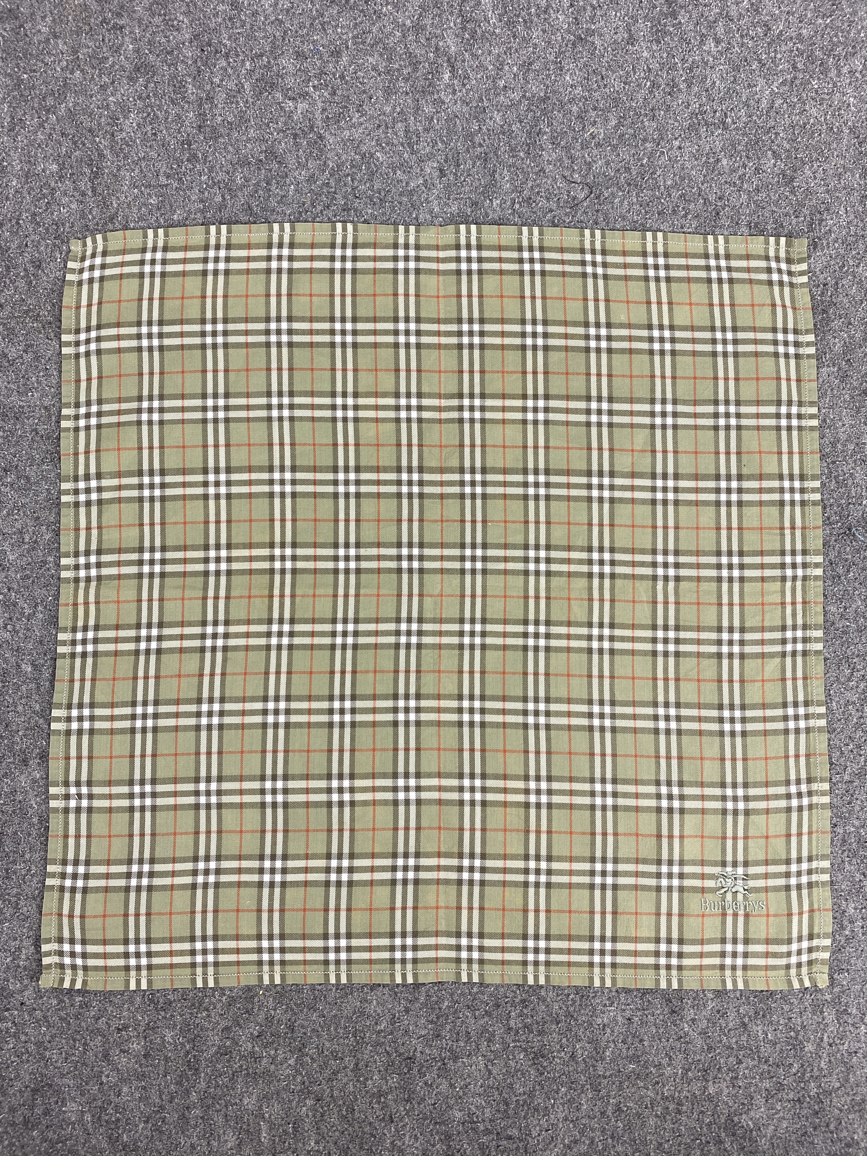 Burberry Vintage Burberry Handkerchief / Neckerchief KT0351 Size ONE SIZE - 4 Thumbnail