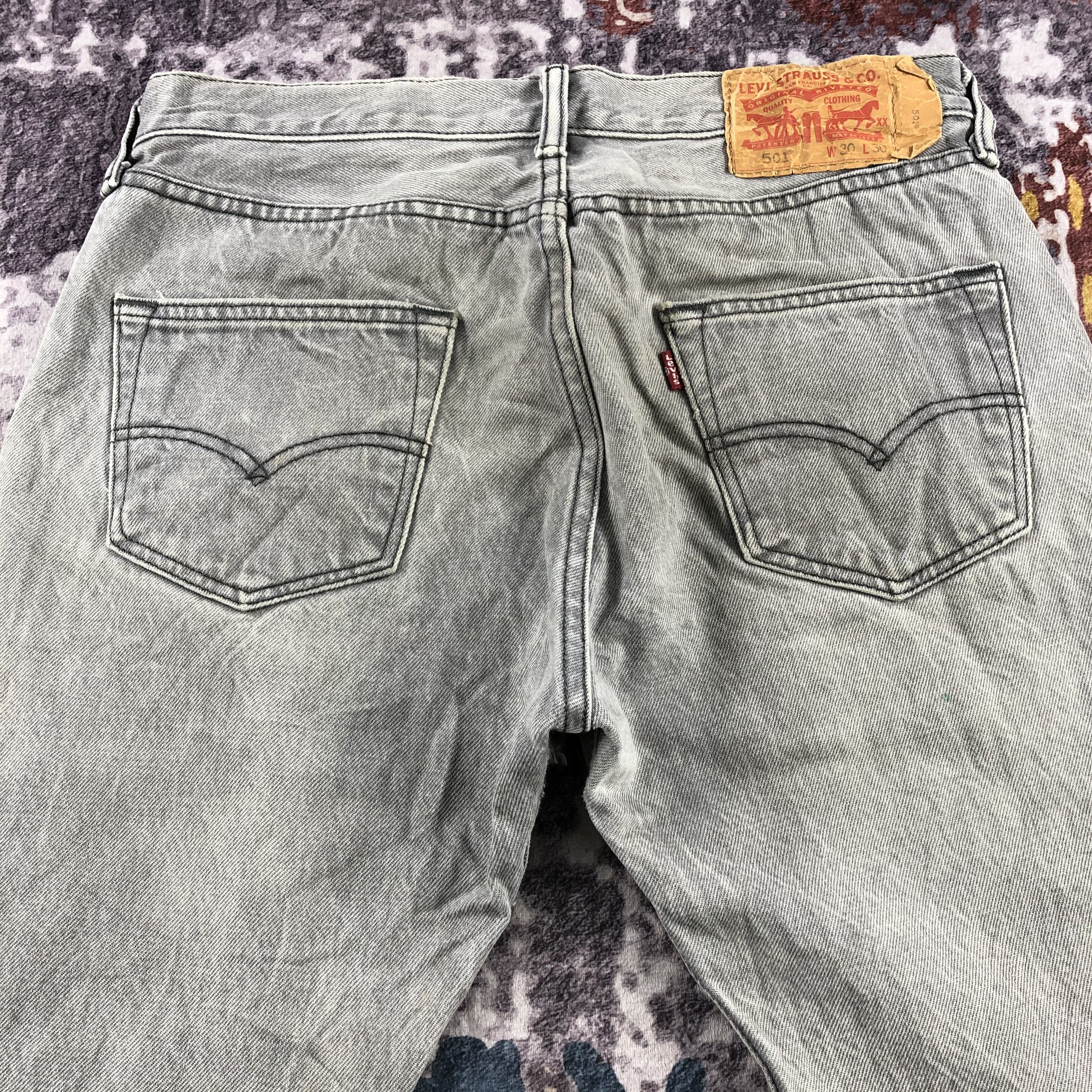 Levi's Vintage Levis 501 Ash Gray Jeans-JM3013 Size US 30 / EU 46 - 5 Thumbnail