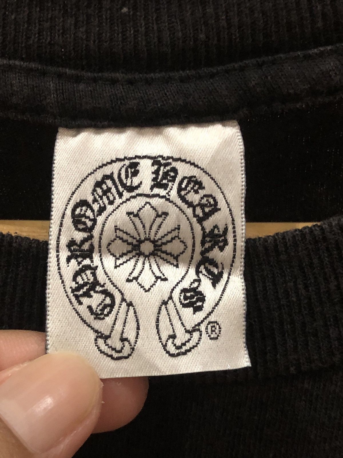 Chrome Hearts Vintage Chrome Hearts Gold Metallic Horseshoe Tee Size US S / EU 44-46 / 1 - 8 Thumbnail