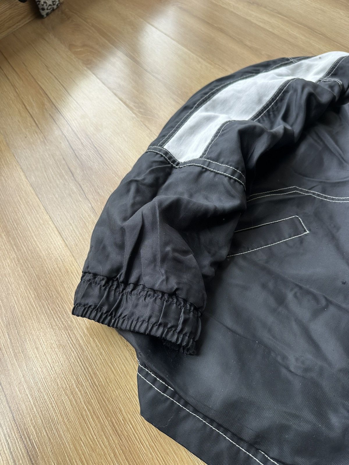 Puma Vintage Puma y2k 90s Nylon Button Coach Jacket Size US S / EU 44-46 / 1 - 11 Thumbnail