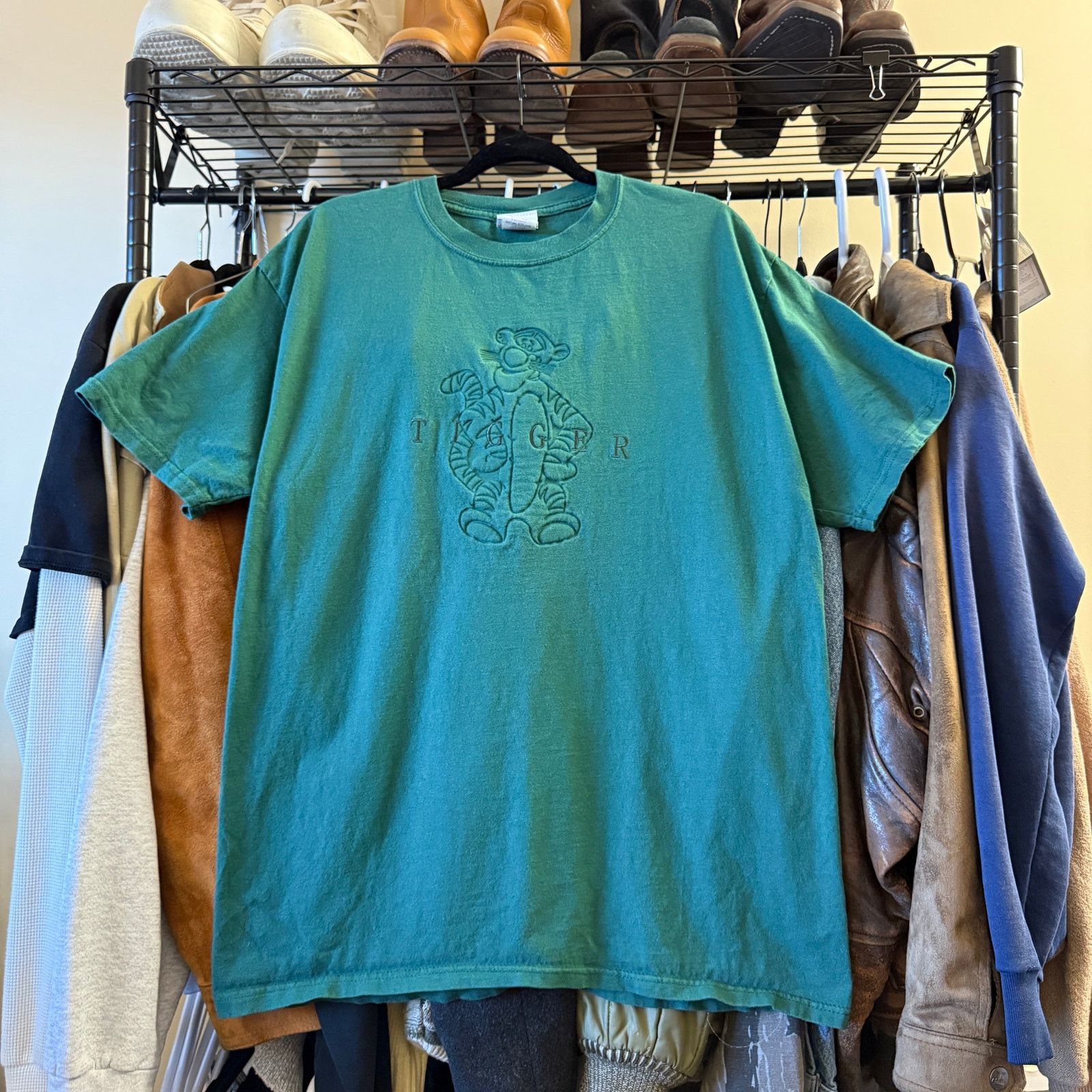 Disney Vintage Tigger embossed Green Shirt XL Size US XL / EU 56 / 4 - 1 Thumbnail