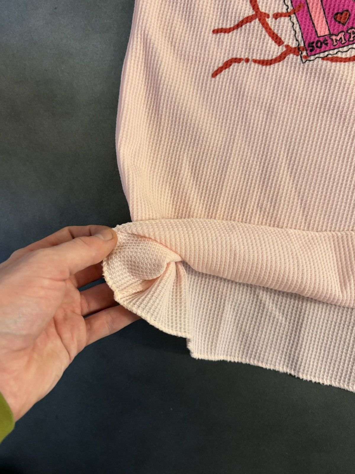 Fruit Of The Loom × Hanes × Vintage 1980s Vintage Thermal Longsleeve Express Kisses Print Waffle Size US S / EU 44-46 / 1 - 6 Thumbnail