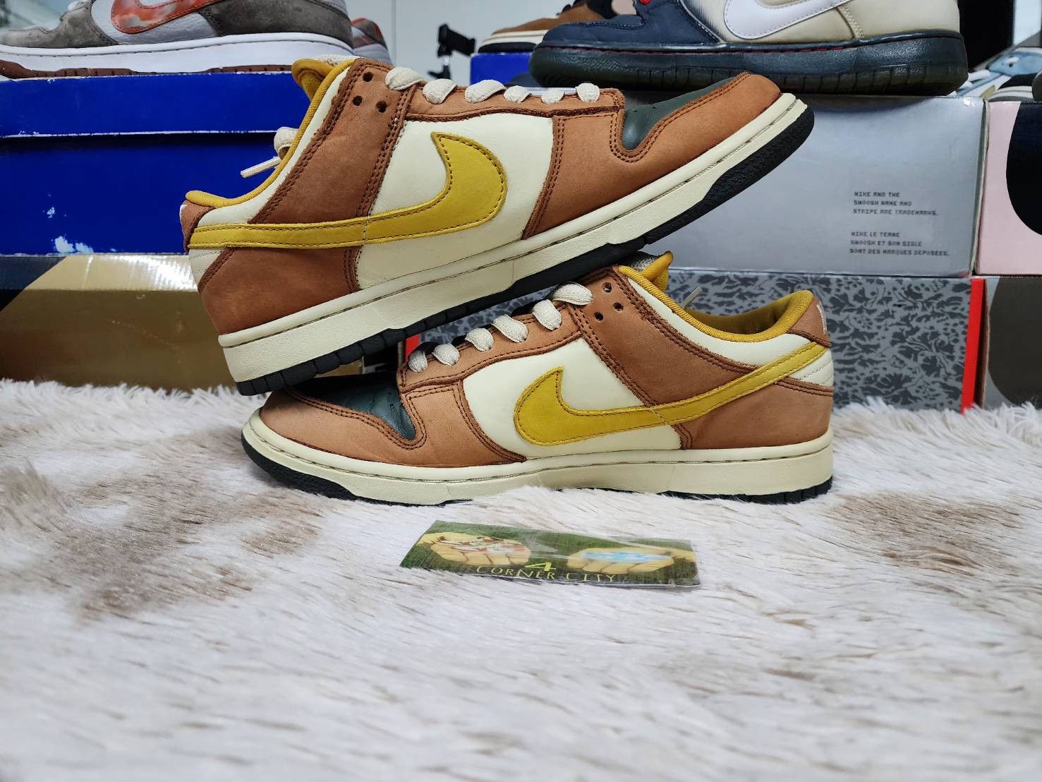 Nike Nike Sb Dunk Low Vapour Mineral Yellow Size US 9 / EU 42 - 7 Thumbnail