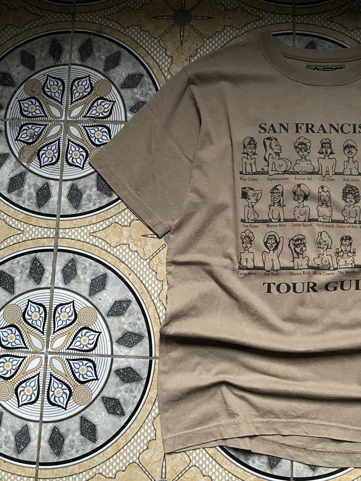 Other RARE! Vintage 90's San Francisco Tour Guide Graphic Tee Size US M / EU 48-50 / 2 - 3 Thumbnail