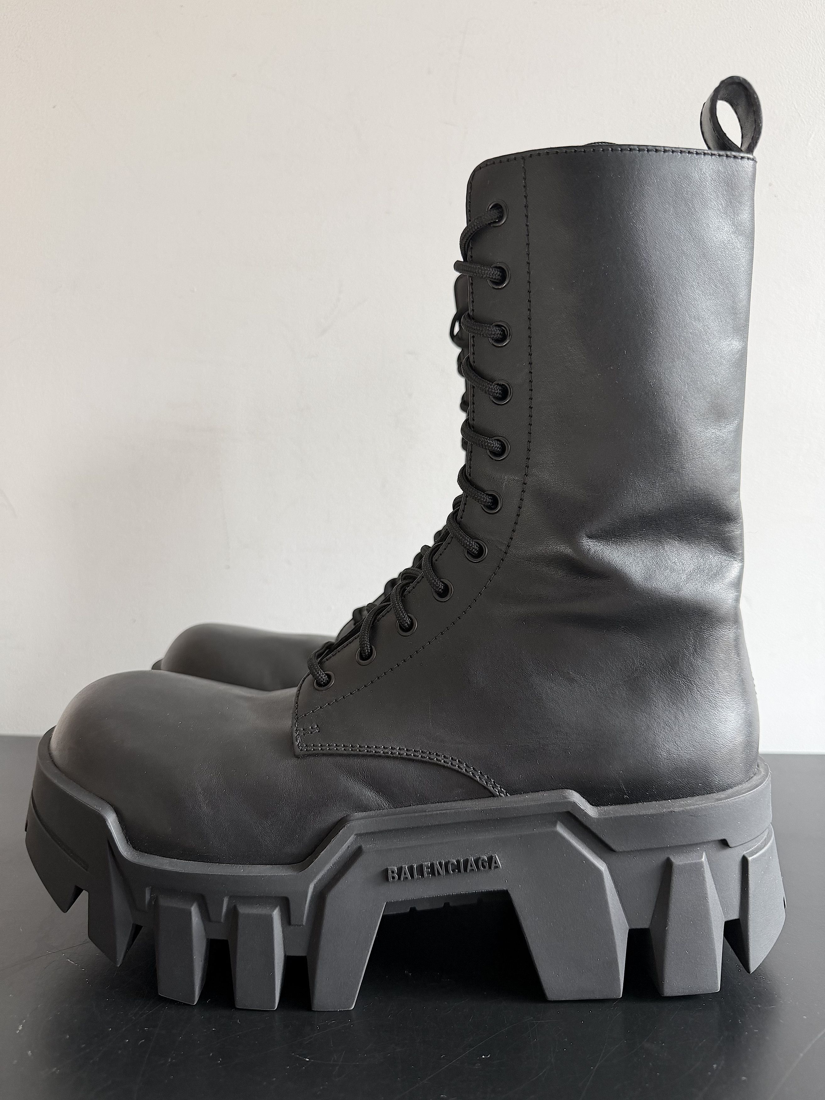 New Bulldozer Boots (44) Fits EU 44-45 US 11-12