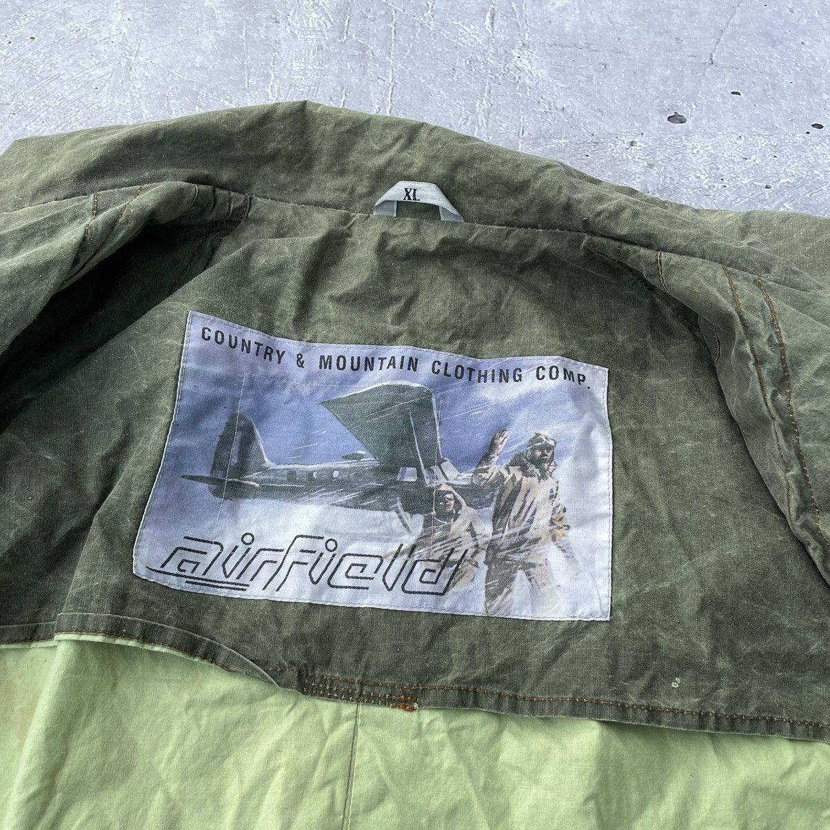 vintage light jacket Airfield