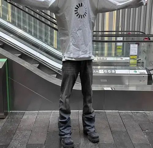 Japanese Brand Rugged Mud Dyed Boot Cut Jeans Size US 30 / EU 46 - 1 Thumbnail