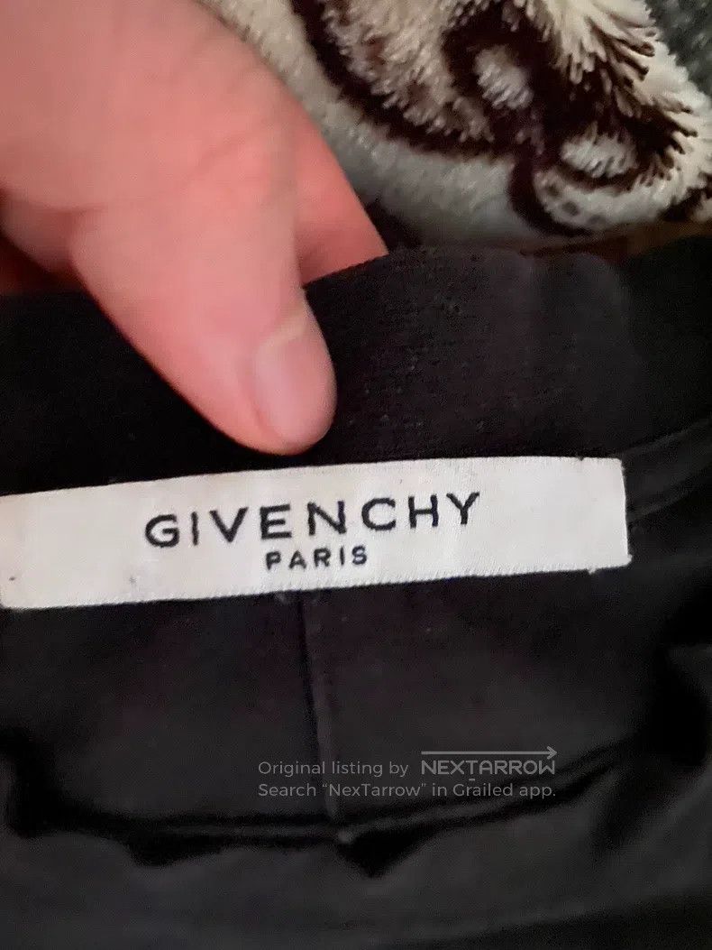 Givenchy Givenchy short sleeves Size US XS / EU 42 / 0 - 2 Thumbnail