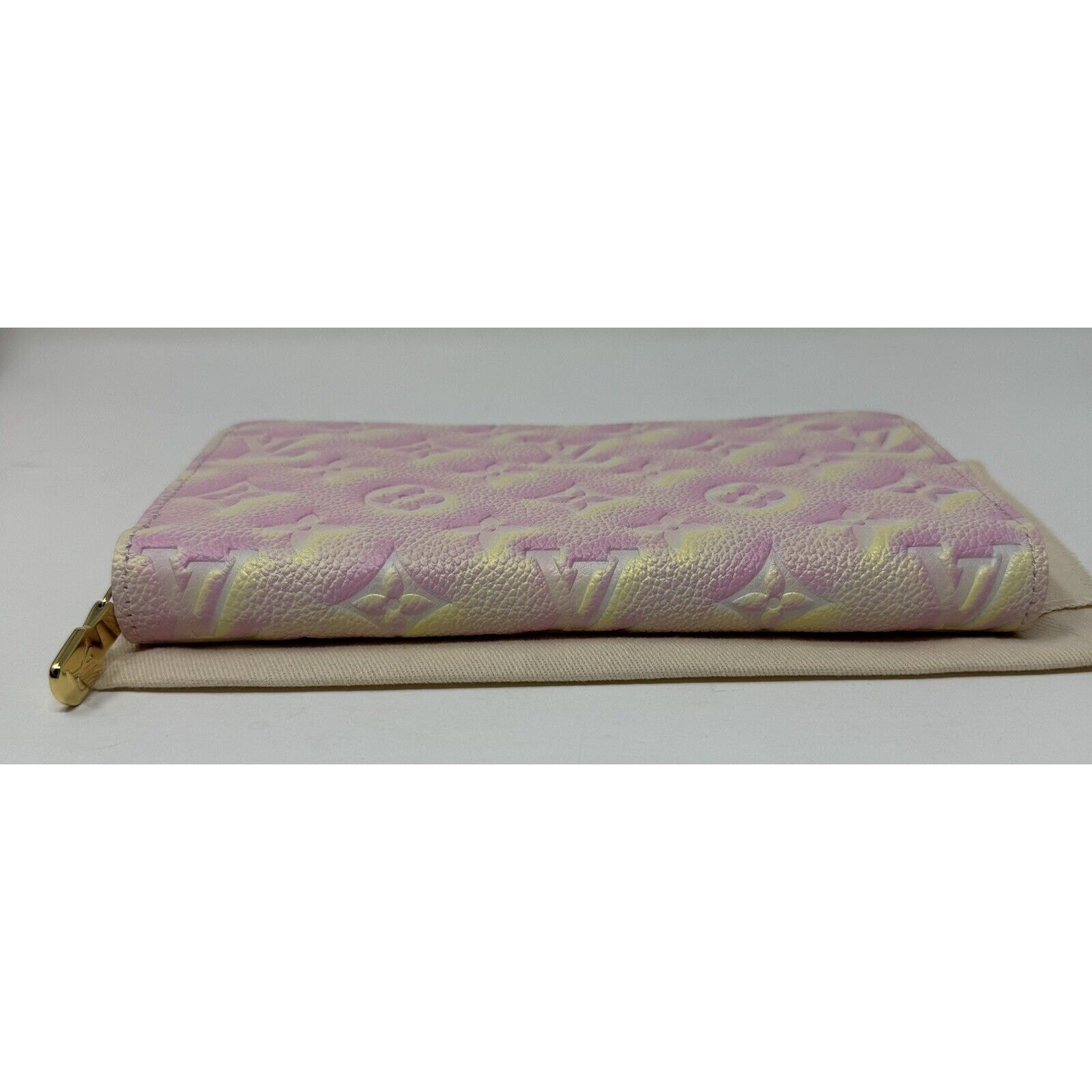 Louis Vuitton Louis Vuitton Stardust Zippy Wallet Pink/Yellow Shimmer Size ONE SIZE - 8 Thumbnail