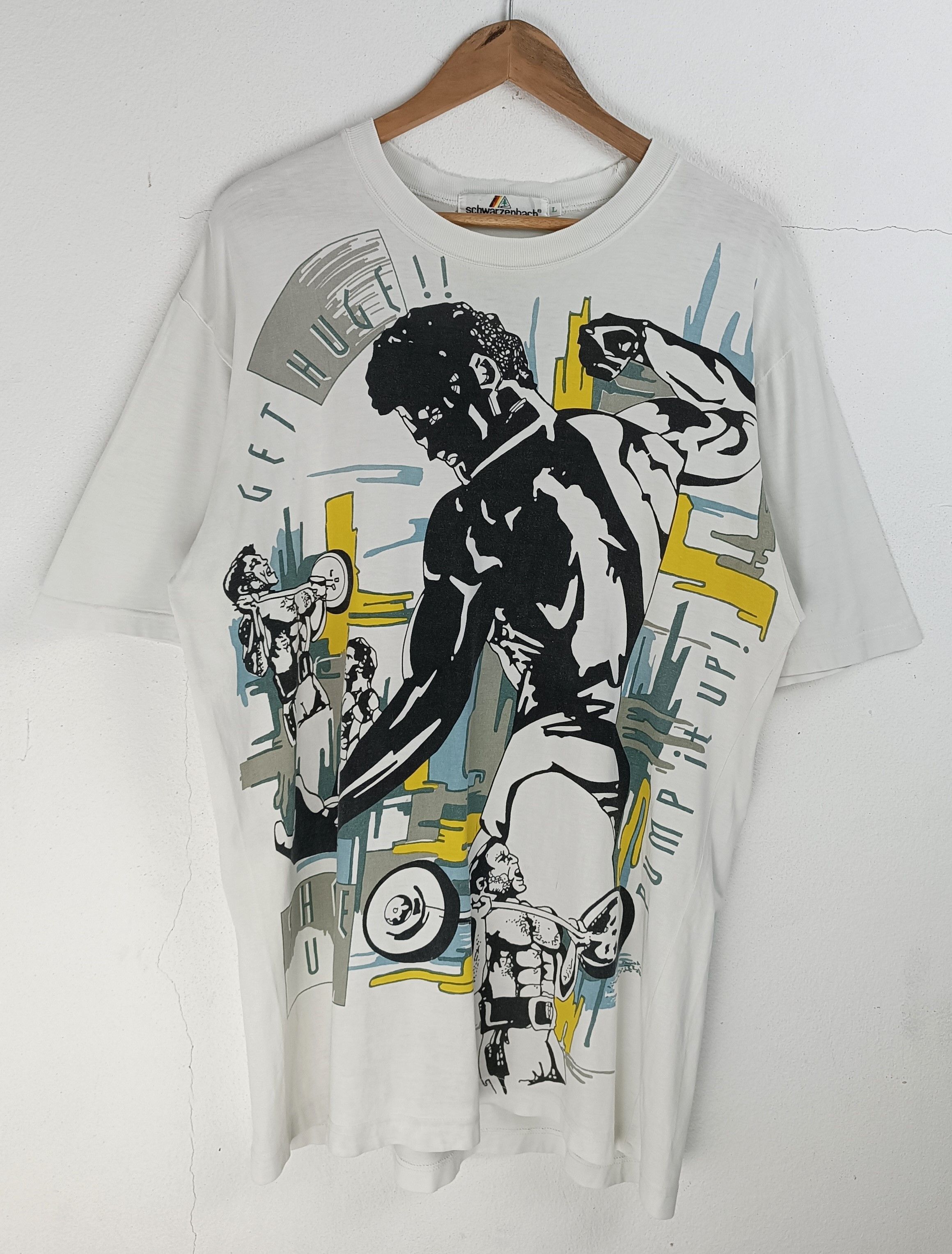 Vintage VINTAGE 90'S SCHWARZENBACH GYM BODY BUILDERS AOP TEE Size US L / EU 52-54 / 3 - 3 Thumbnail