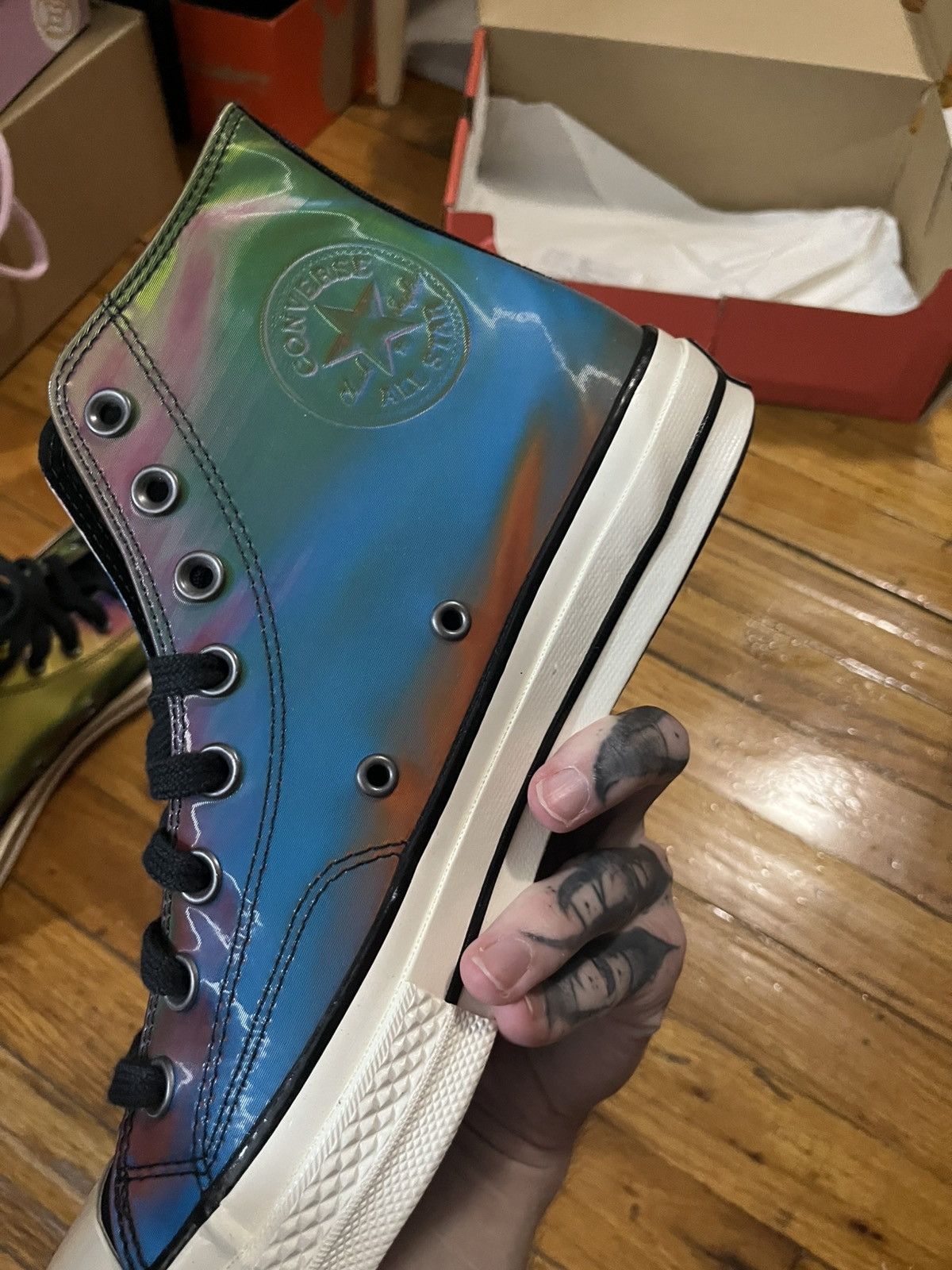Converse Converse iridescent chucks Size US 9 / EU 42 - 15 Thumbnail