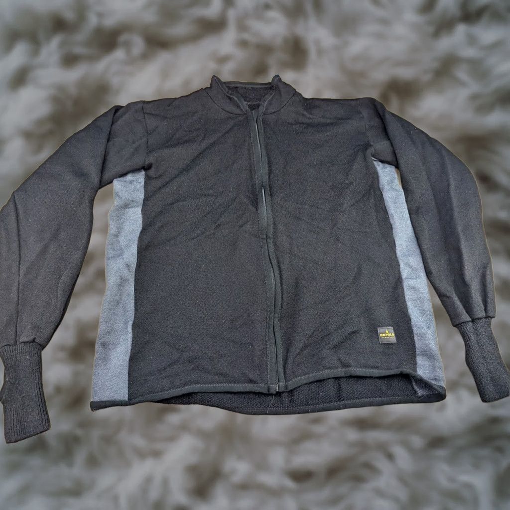 Vintage DEVOLD Mens Large Black Hooded Full Zip Thermal Jacket Outdoor Merino Wool Sport Size US L / EU 52-54 / 3 - 1 Thumbnail