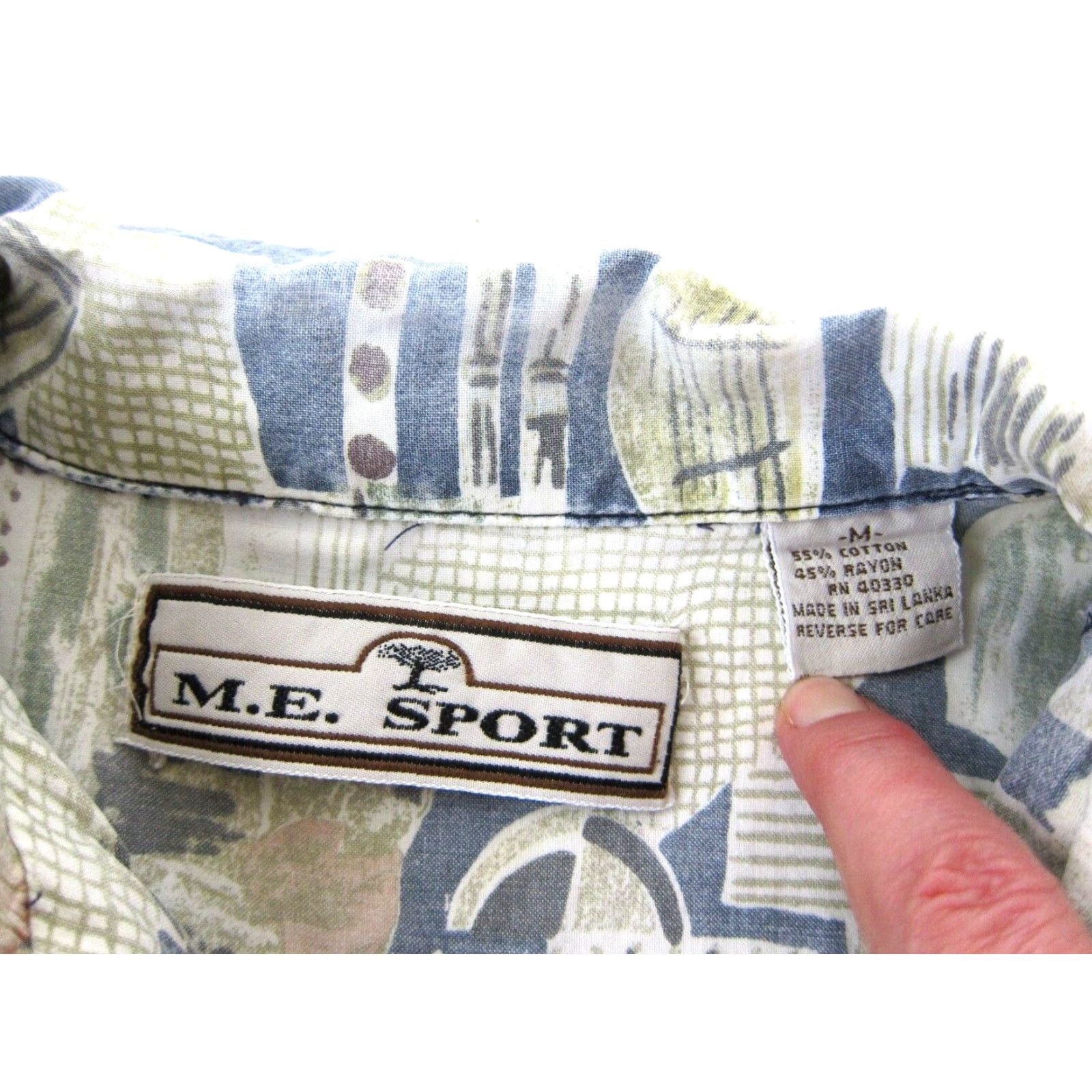 Vintage VINTAGE M.E. Sport Golf Button Down Hawaiian Shirt Men Medium Blue Yellow Size US M / EU 48-50 / 2 - 4 Thumbnail