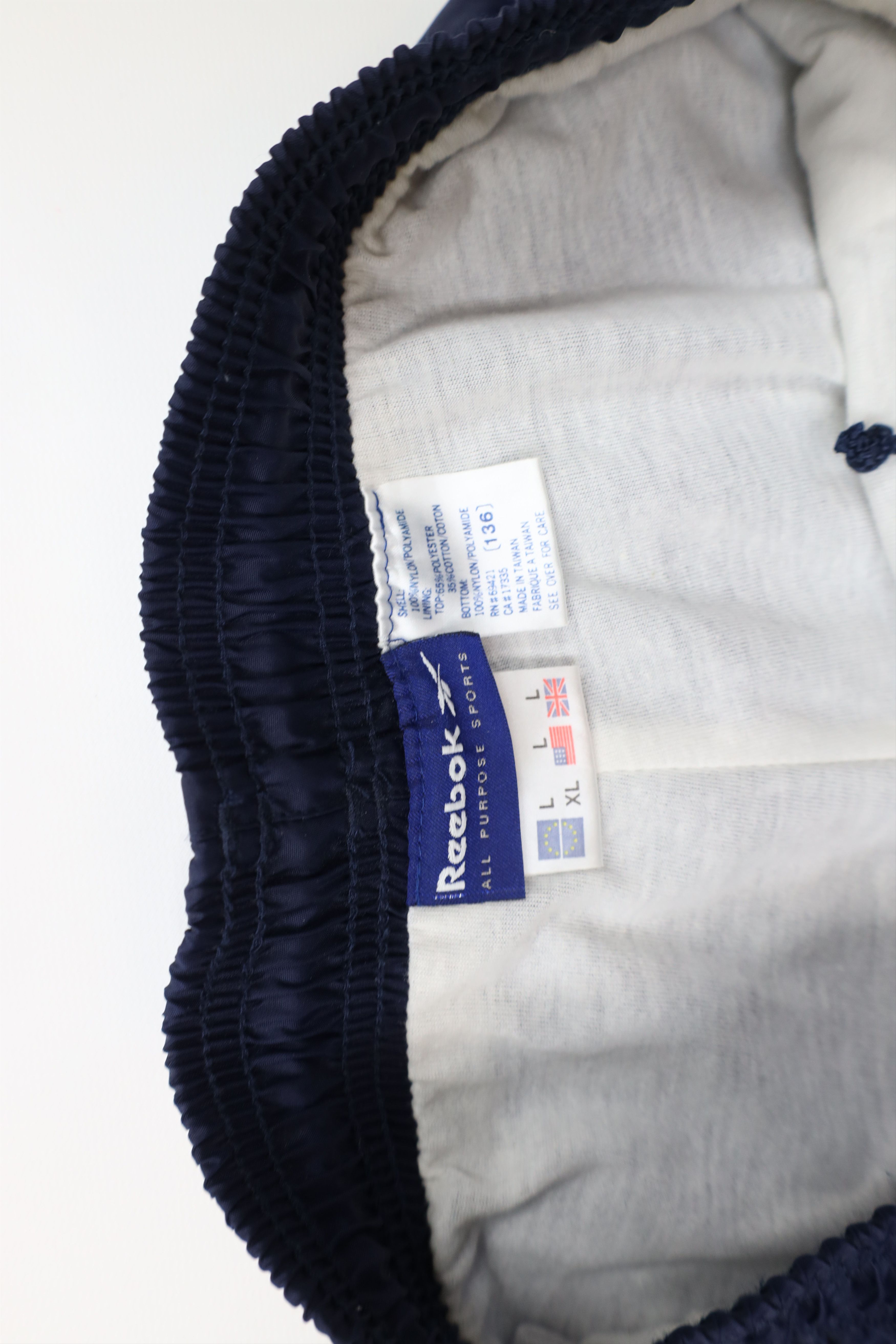 Reebok Vintage 90s Reebok Wide Leg Windbreaker Pants Navy Blue Size US 36 / EU 52 - 11 Thumbnail