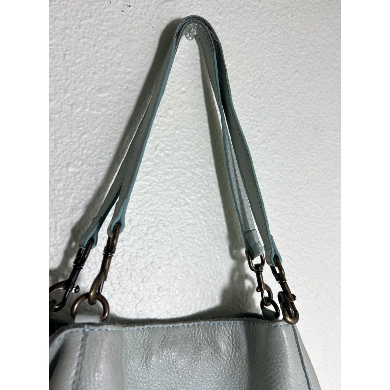 Vintage VINTAGE American Leather Co. Double Strap Shoulder Bag Mint Green 11x11x4.5 Womens Green Stains/dirty Size ONE SIZE - 6 Thumbnail