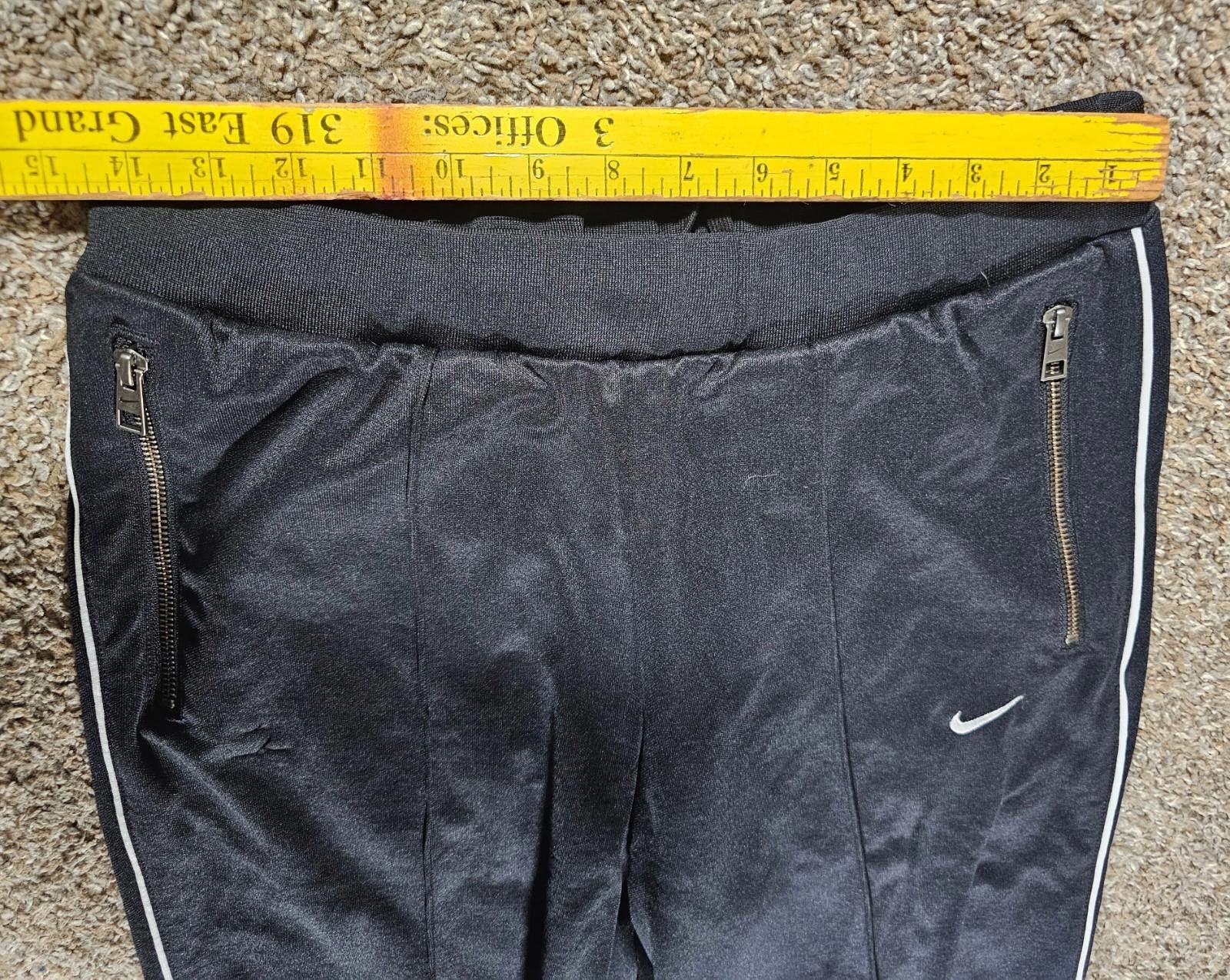 Nike Nike Large athletic pants sewn in creases zippered pockets Size US 34 / EU 50 - 4 Thumbnail