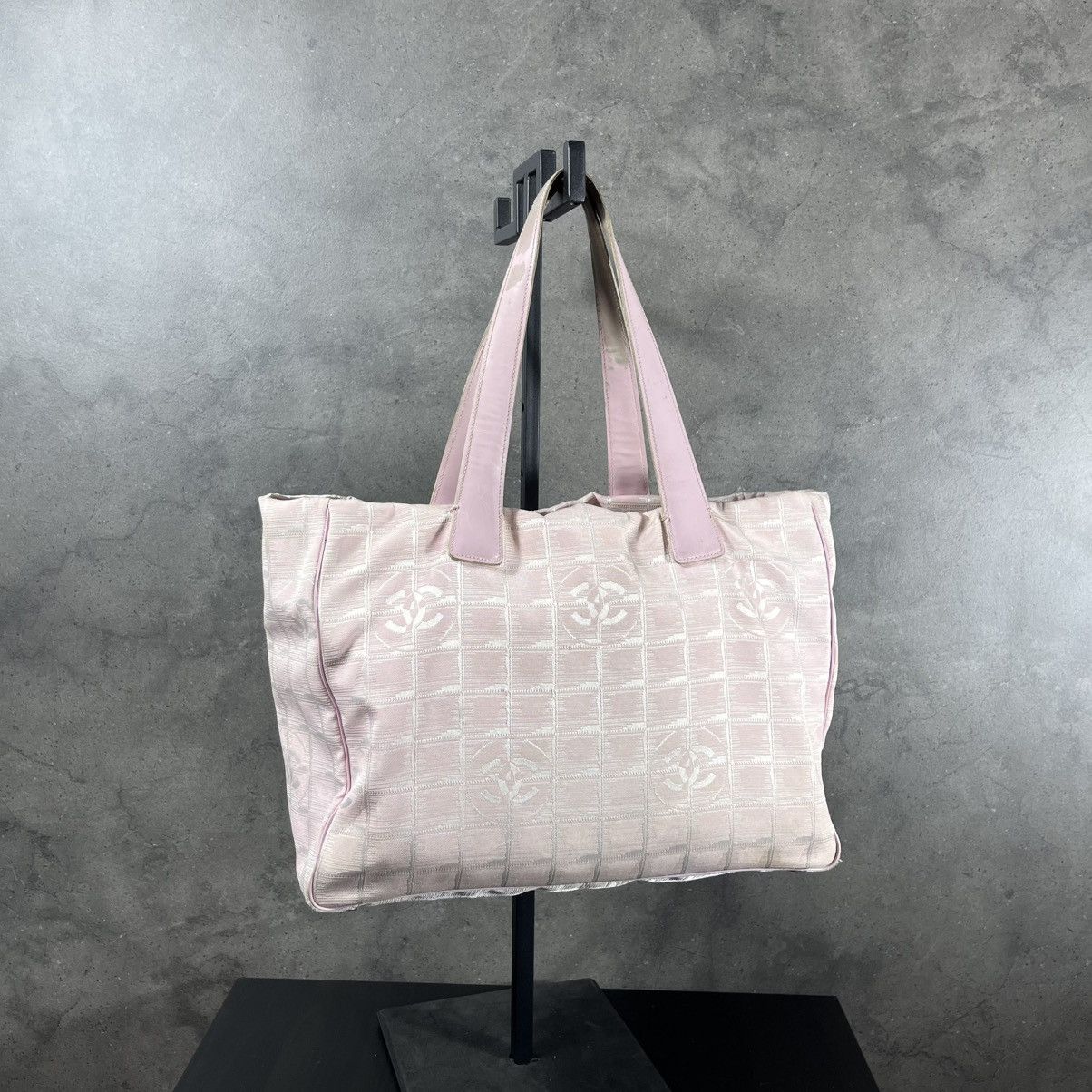 Chanel Archive Chanel Aligne Pink Travel Line Monogram Hand Bag Size ONE SIZE - 8 Thumbnail
