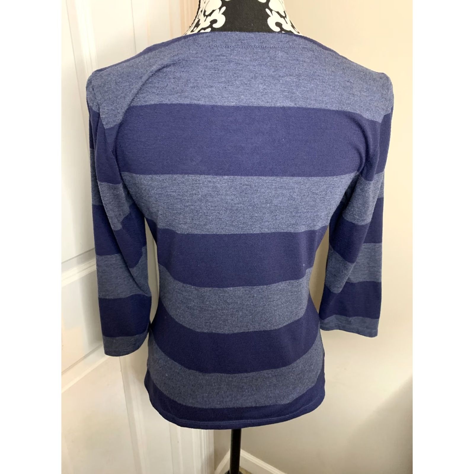 Tommy Hilfiger Tommy Hilfiger Women’s Boat Neck Glitter Thread Top 3/4 Sleeve Navy M Adults Womens Size M / US 6-8 / IT 42-44 - 5 Thumbnail