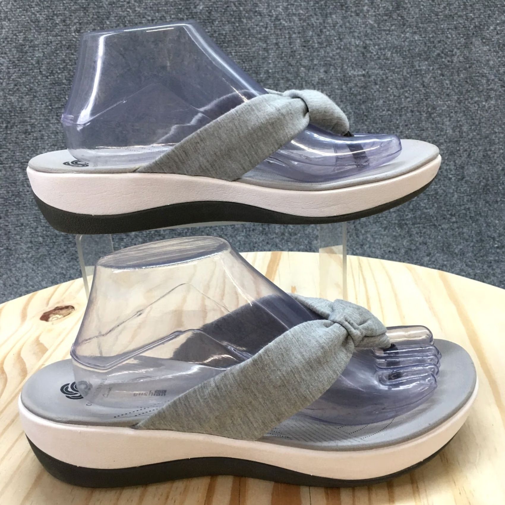 Clarks Clarks Slipper Womens 10M Gray Arla Glison Soft Cushion Slip-On Casual Sandal Size US 10 / IT 40 - 2 Thumbnail
