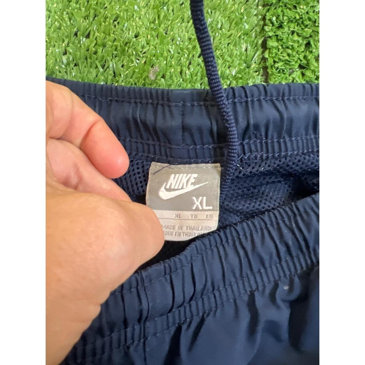 Nike Vintage Nike Baggy Swooshie Track Pants Mens XL Navy Blue Size US 32 / EU 48 - 5 Thumbnail