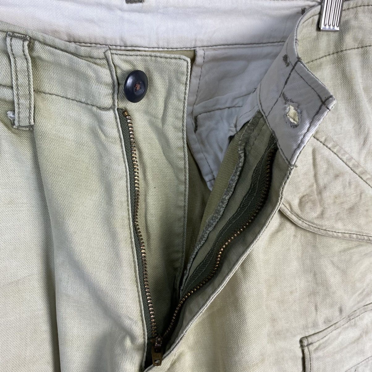 Japanese Brand DL Surplus White Cargo Multipocket Pants #C1218 Size US 29 - 14 Thumbnail