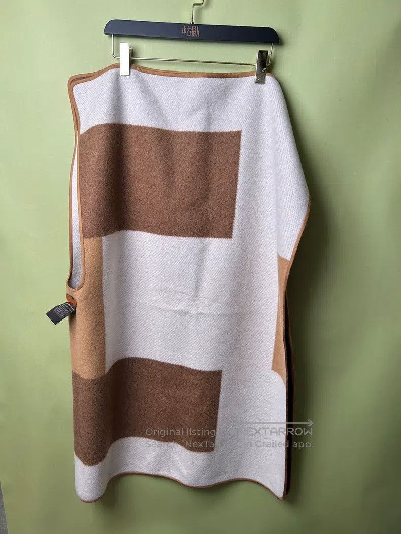 Hermes Hermes size 105*134 cm Color Block Cashmere Cloak Shawl Size XS / US 0-2 / IT 36-38 - 6 Thumbnail