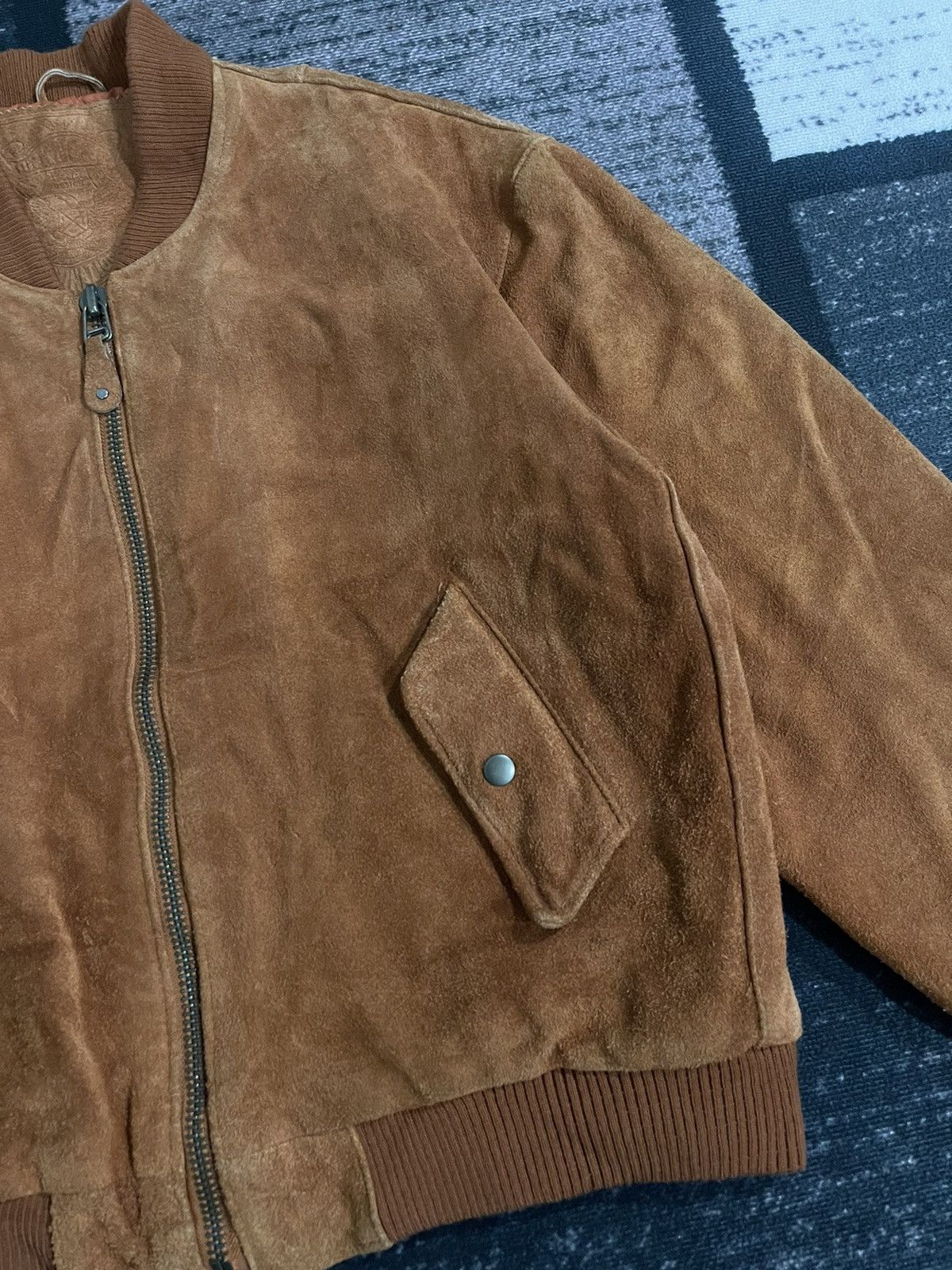 Vintage Vintage Unknown Destination Cow Leather Bomber Jacket Size US XL / EU 56 / 4 - 7 Thumbnail