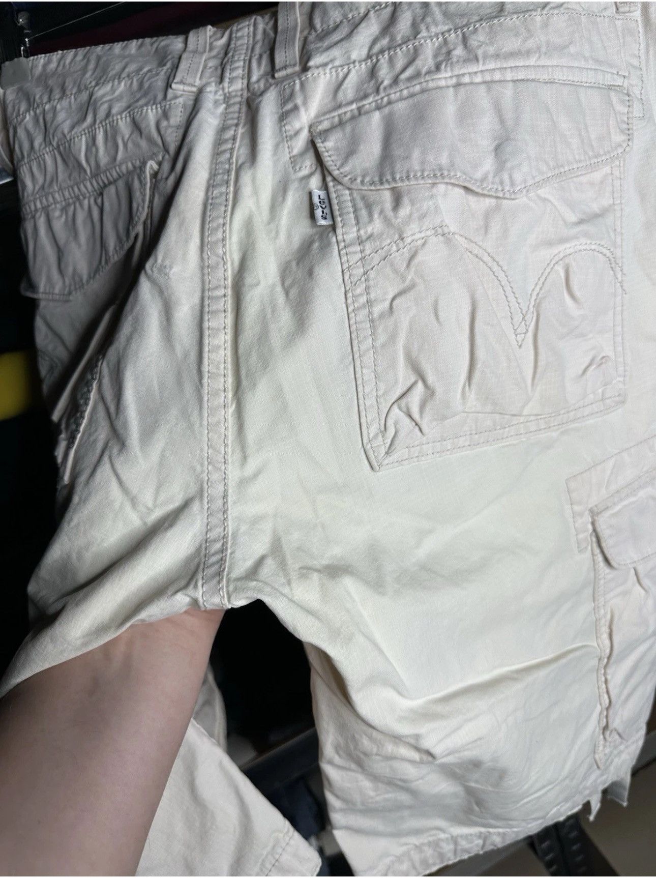 Levi's Levi’s Vintage TRASHED Cargo Aviation Shorts Size US 34 / EU 50 - 15 Thumbnail