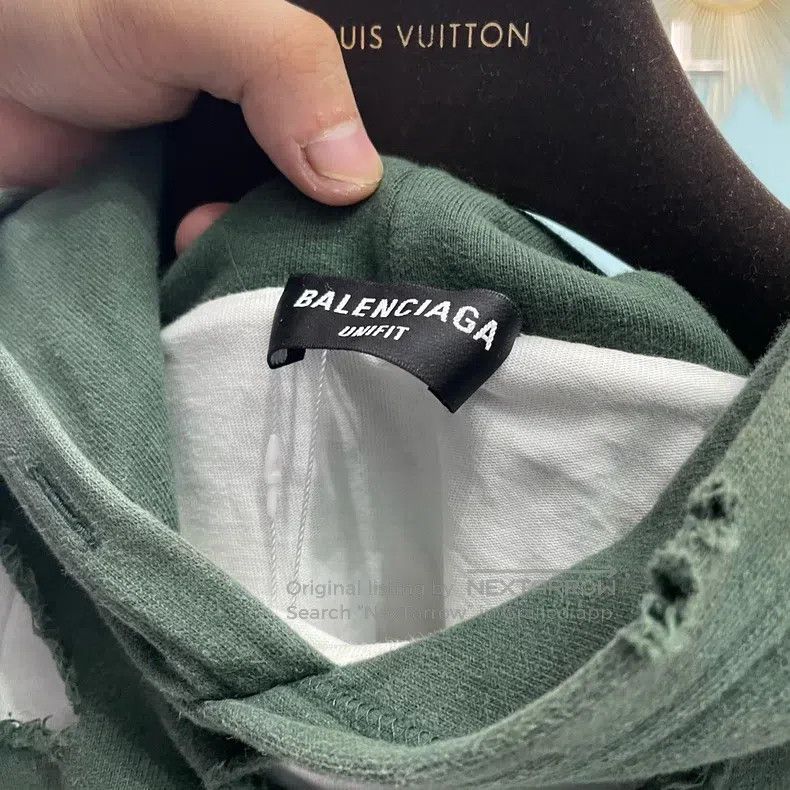 Balenciaga Balenciaga Olive green large destroyed logo hoodie Size US M / EU 48-50 / 2 - 3 Thumbnail