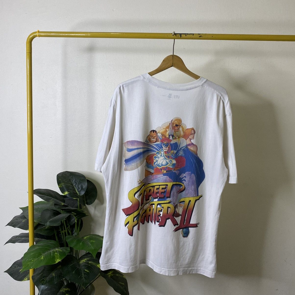 Uniqlo Street Fighter Capcom 40th Anniversary Collaboration Tee Size US XXL / EU 58 / 5 - 1 Thumbnail