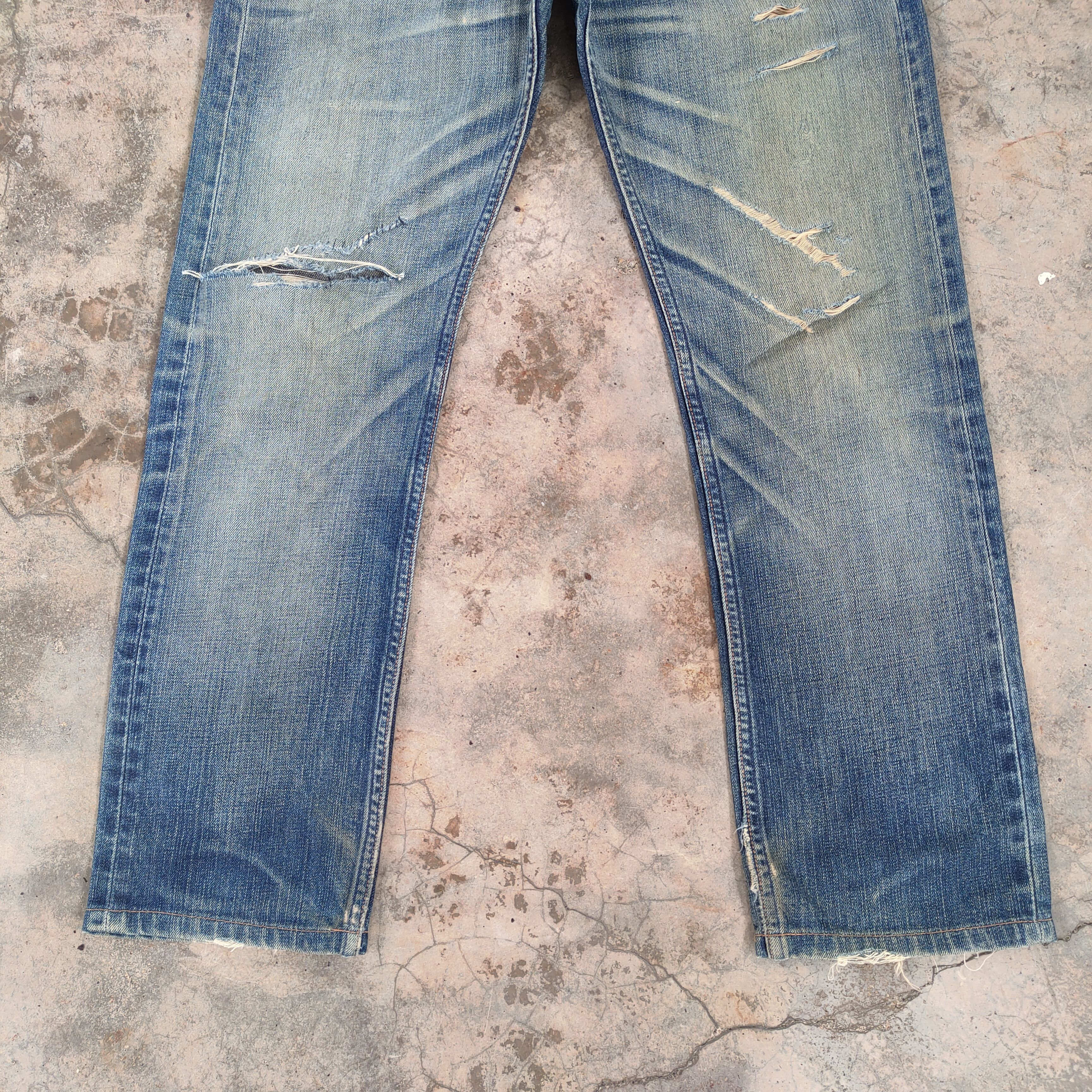 Levi's Vintage Clothing VINTAGE LEVI'S 532 RUSTY RIPPED FADED JEANS DENIM PANTS Size US 30 / EU 46 - 4 Thumbnail