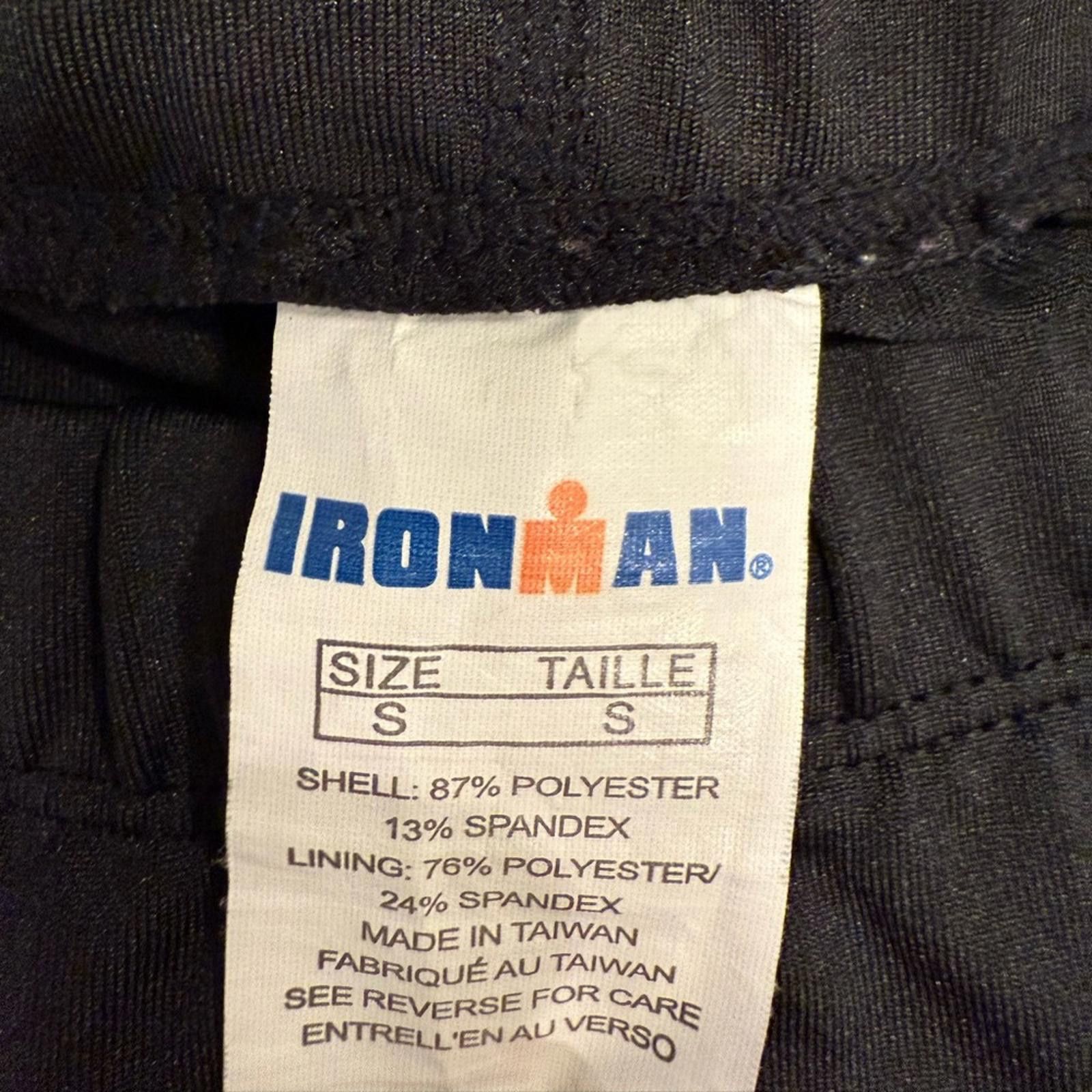 Other Iron Man black cropped biker legging shorts sportswear SZ SM Size 28" / US 6 / IT 42 - 8 Thumbnail